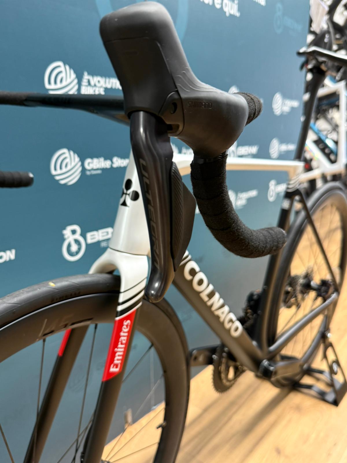 Colnago V5RS Ultegra Di2 R8170 SC45 Rozmiar 510 - Demo
