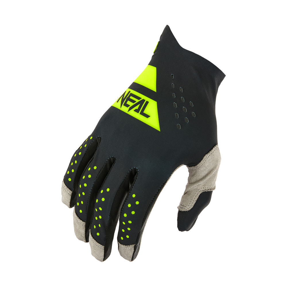 Pin o'neal, poślizgnął się na rękawiczkach