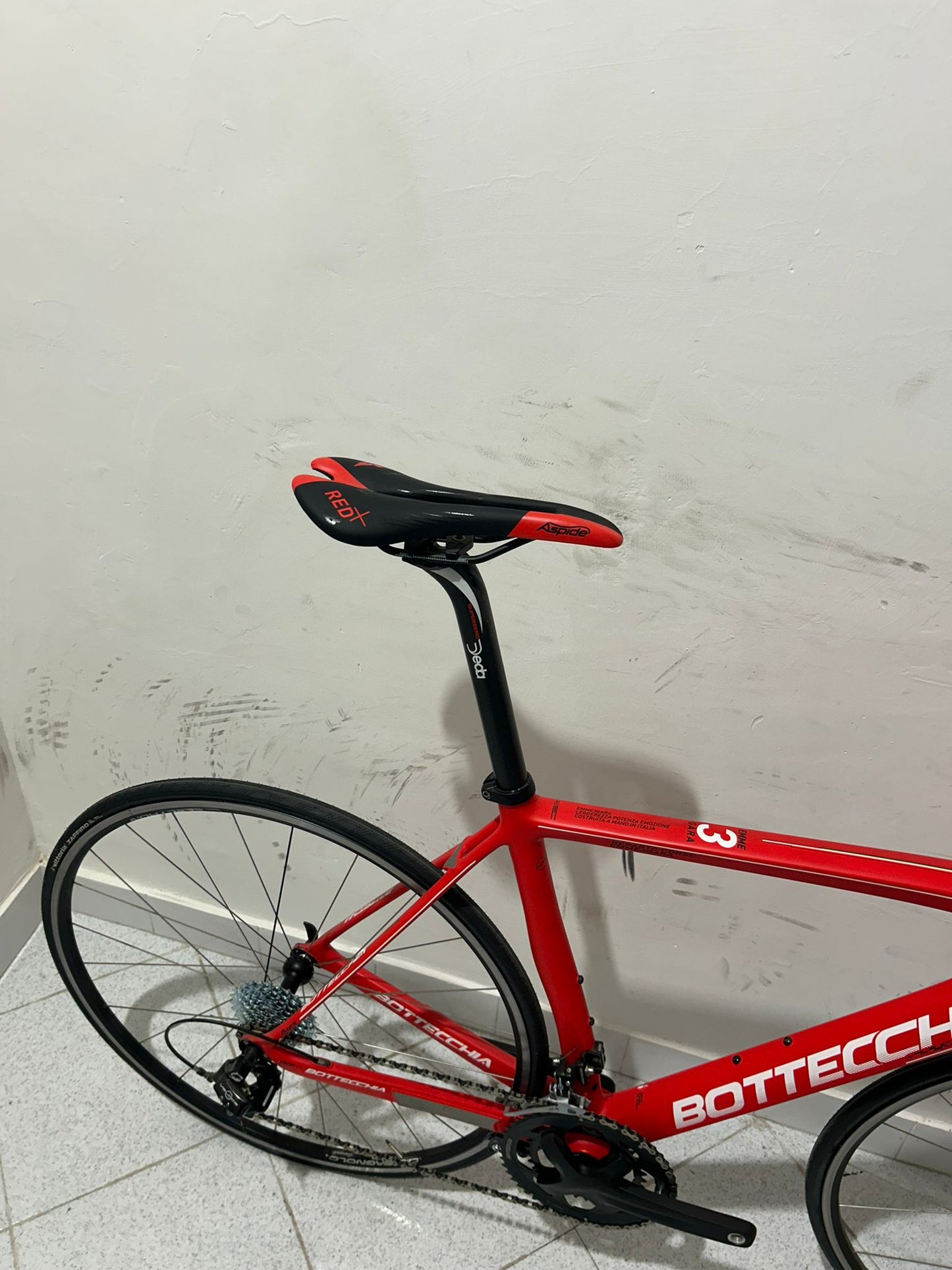 BotteCchia Emme 3 Race - Red Lab Edition Tamaño 51 Demo