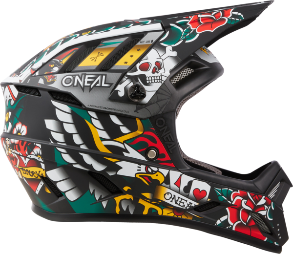 Casque multi-V.24 en encrée de backflip o'neal