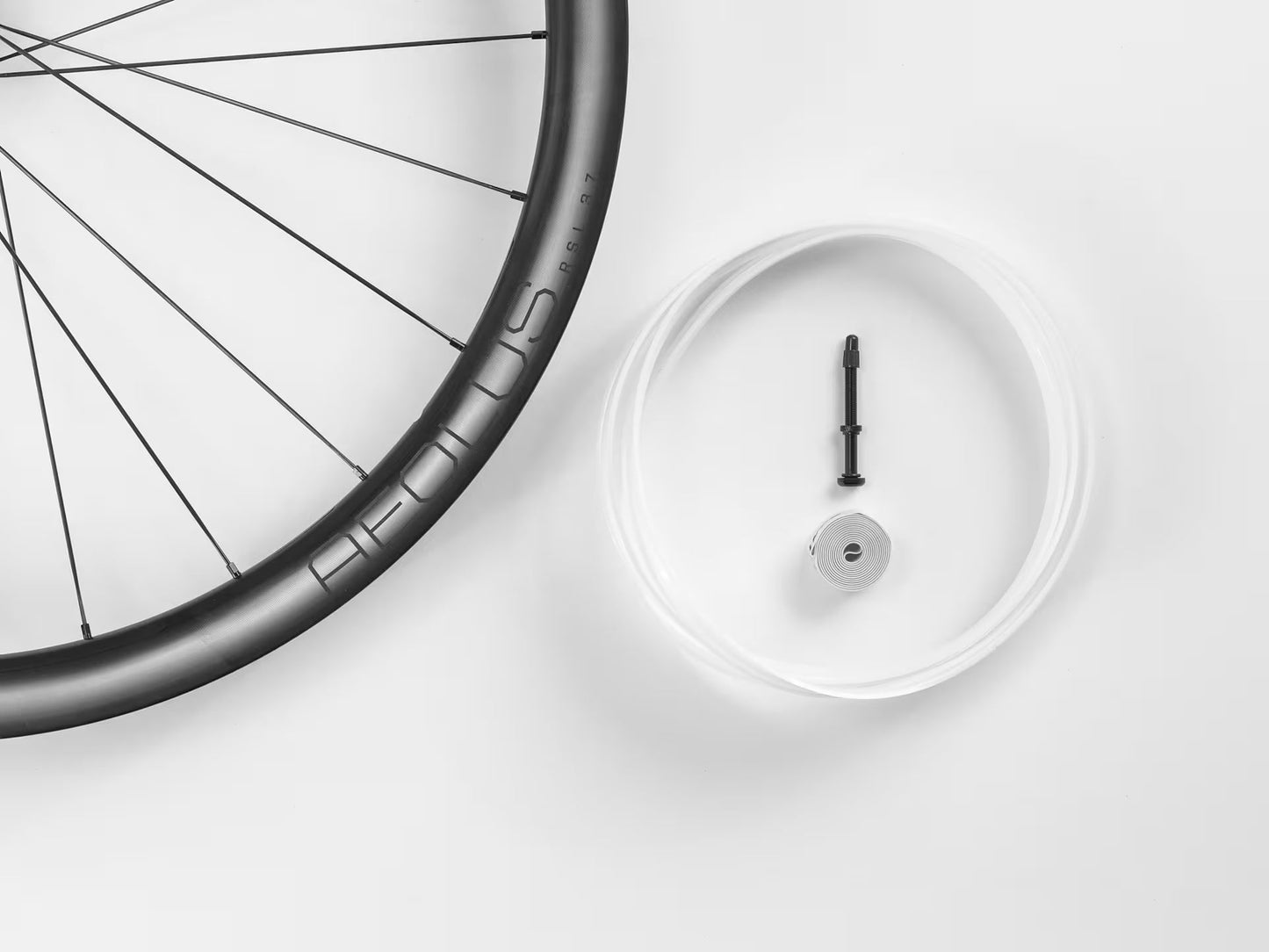 Bontrager Aeolus RSL 37 TLR DISCHELS