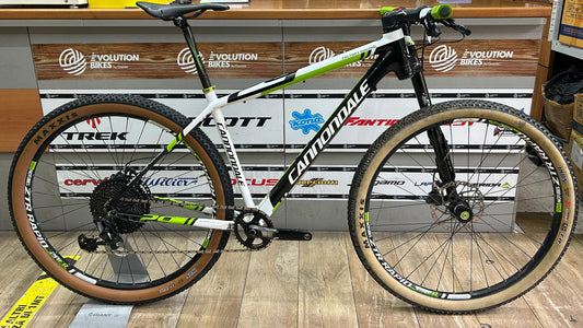 Cannondale F29 Tamanho da corrida de fábrica L - usado