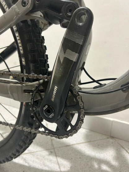 Tamanho do hábito de Cannondale L - Usado