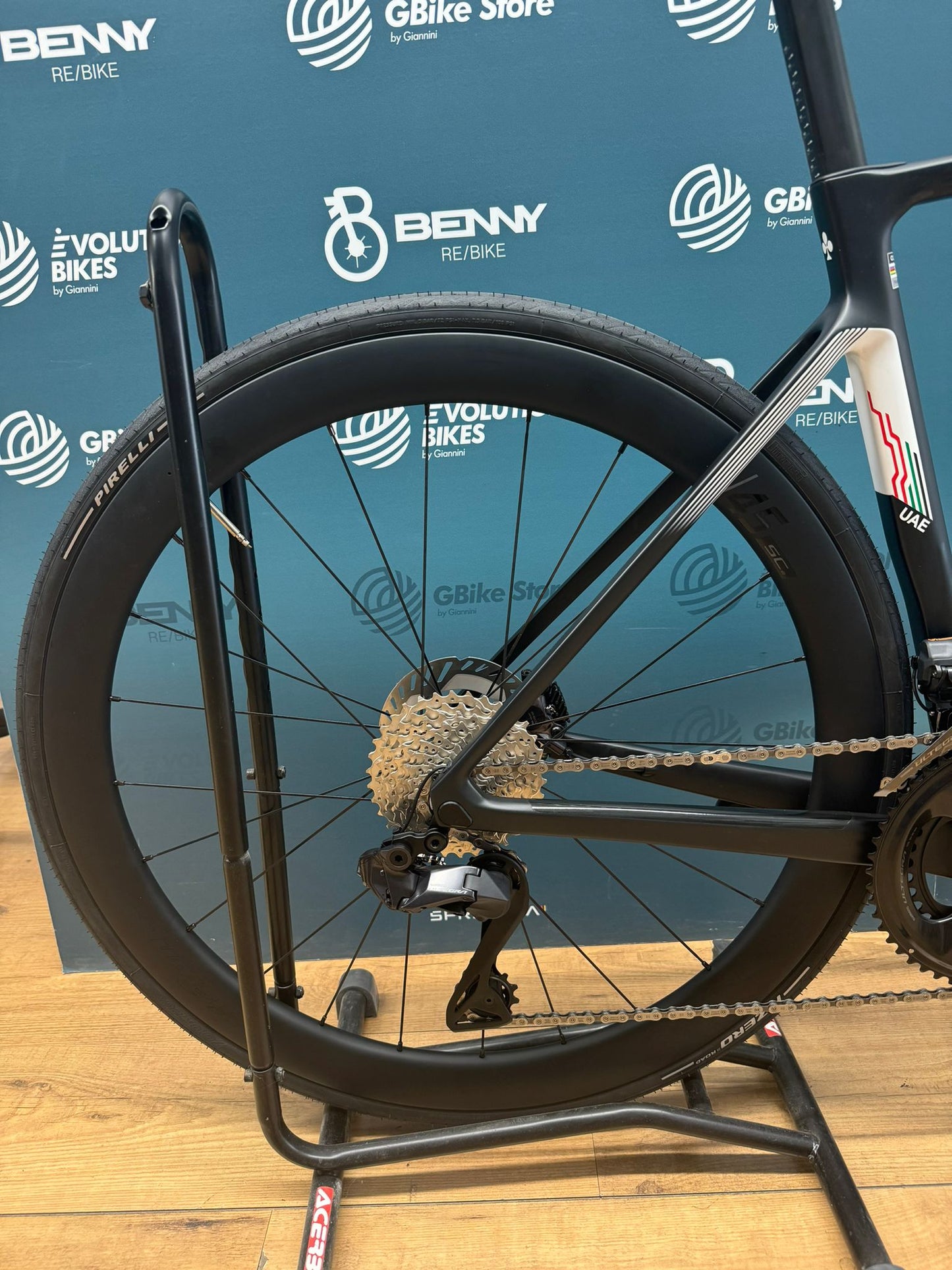 Colnago V4Rs UAE Emirates Taglia 485 - Demo Test