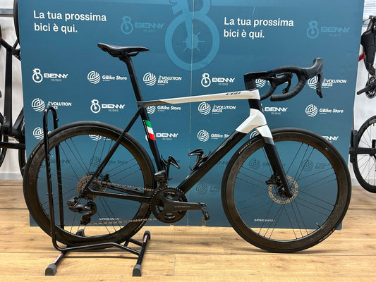 Colnago C68 Campaagnolo Super Record Wireless Size 550 - Usado