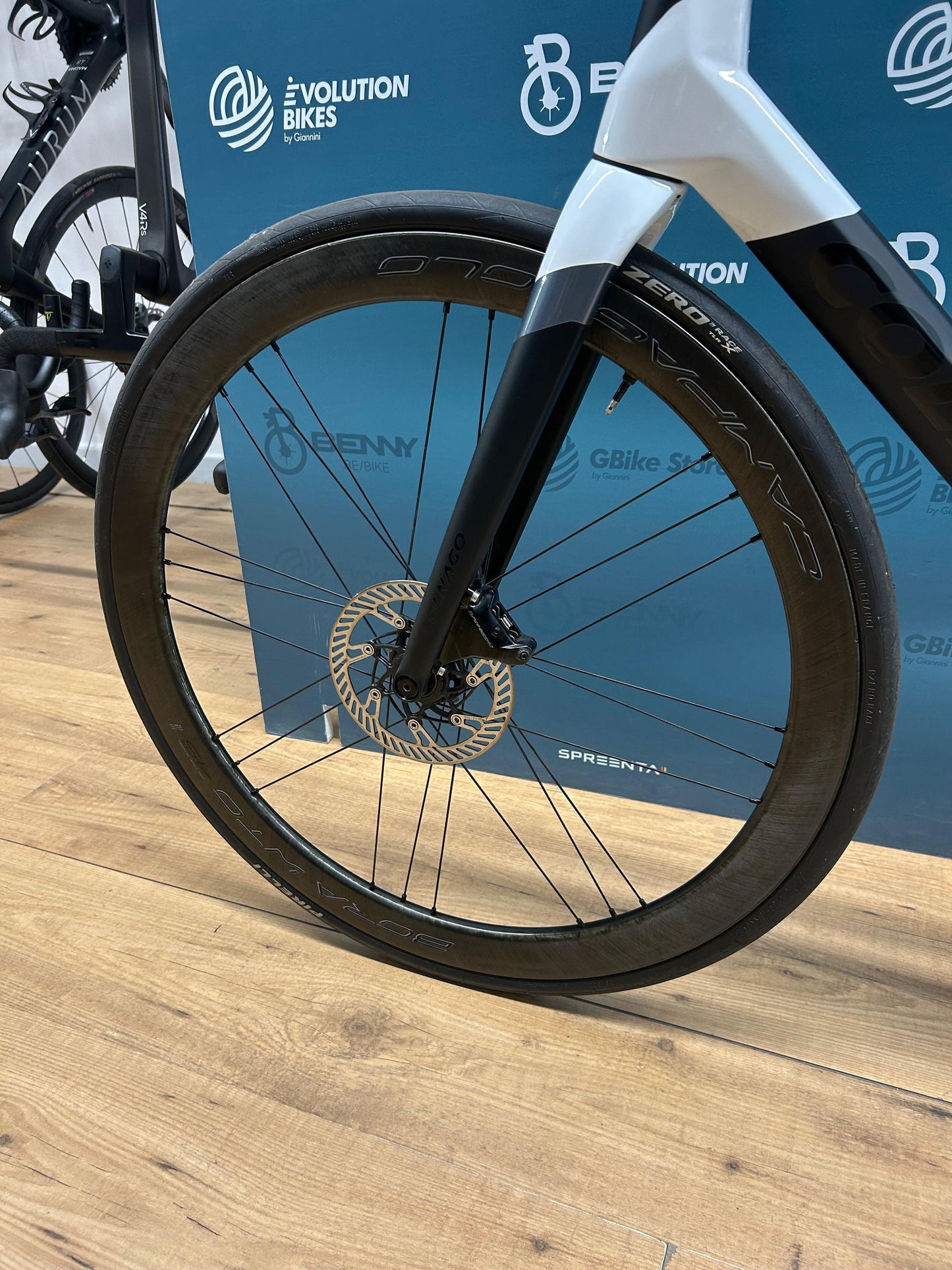 Colnago C68 Campaagnolo Super Record Wireless Size 550 - Used