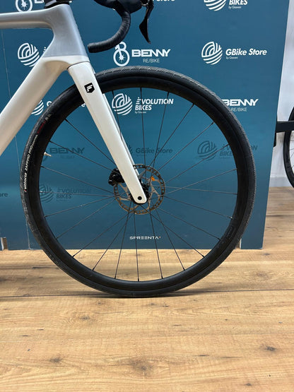 Focus Izalco Max 8.7 Tamaño M - Usado