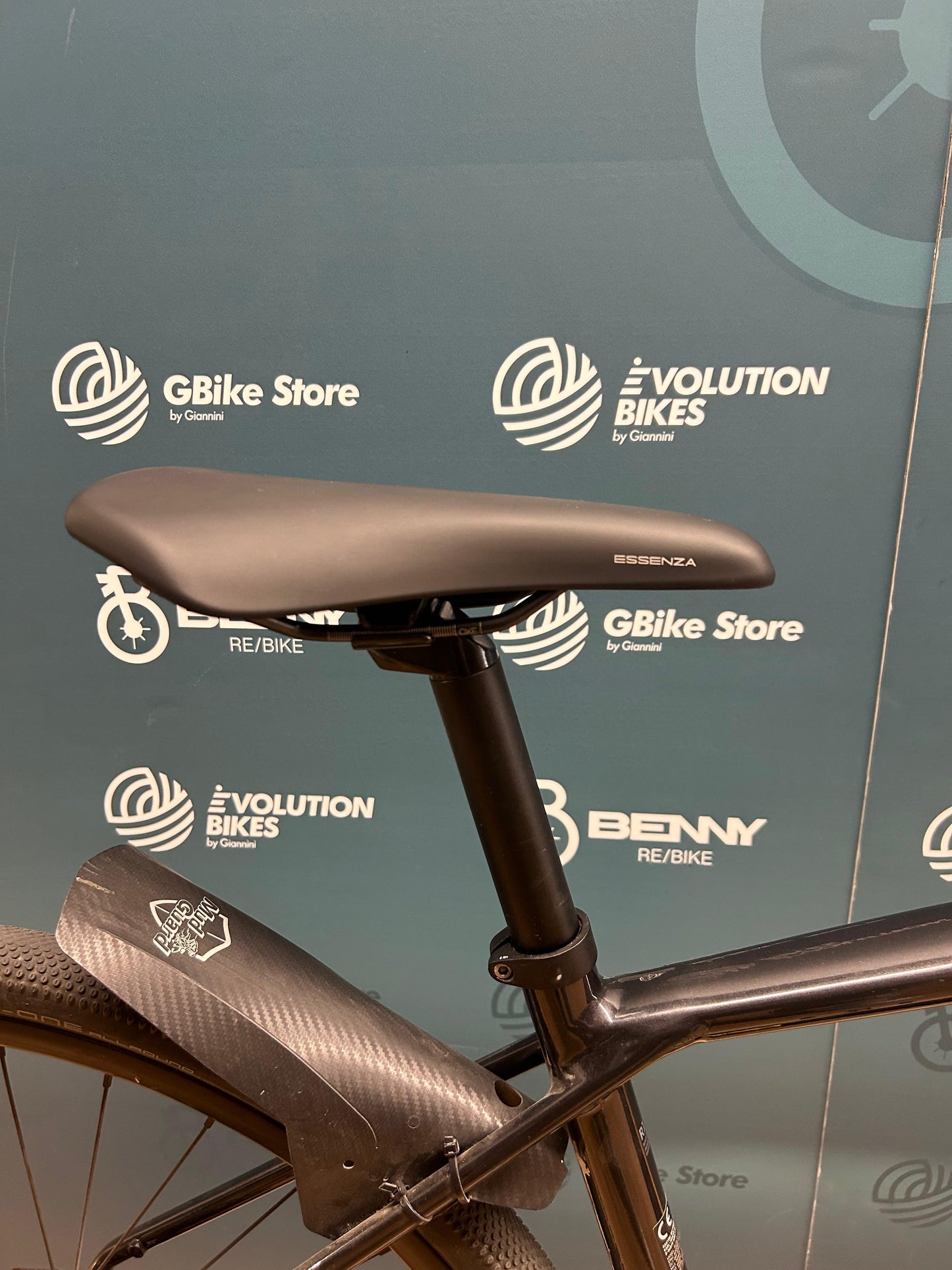 Canyon R116 RoadLite: ON Taglia M - Usata