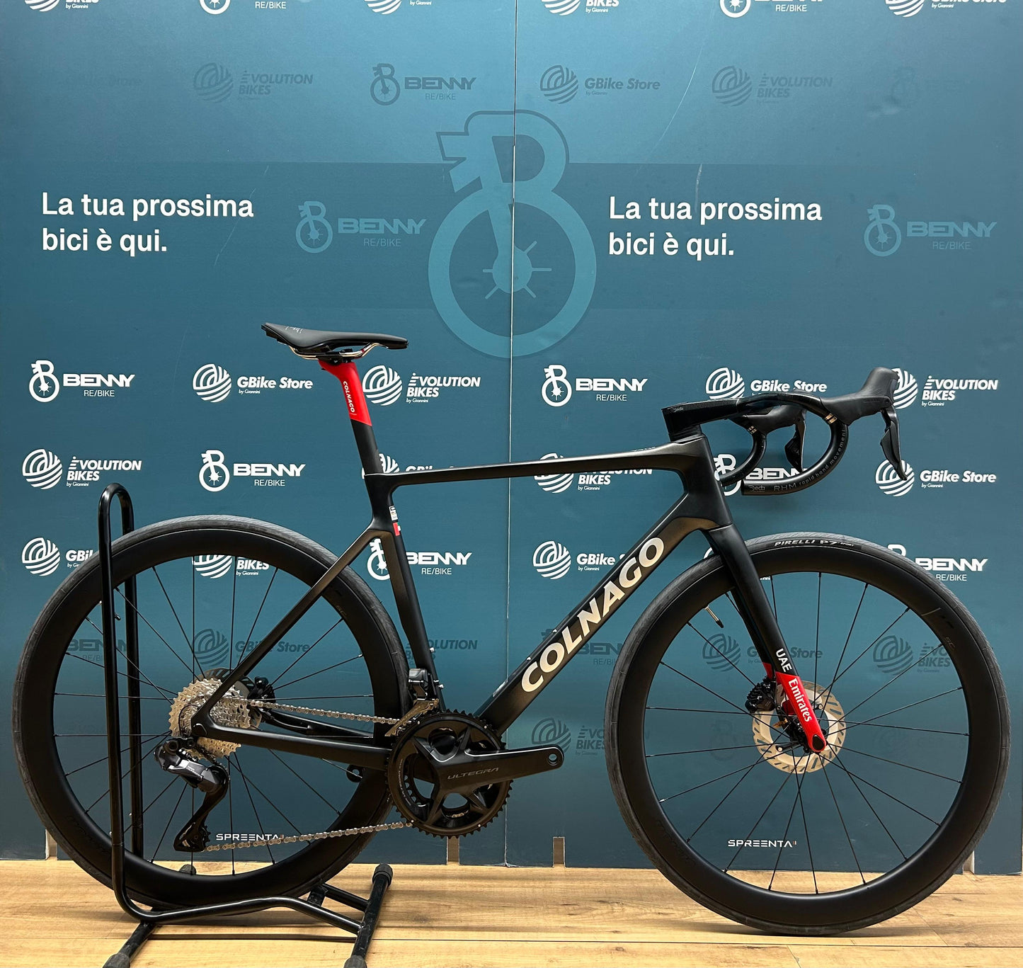 Colnago V4RS UAE EMIRATES Taille 510 - Test de démonstration