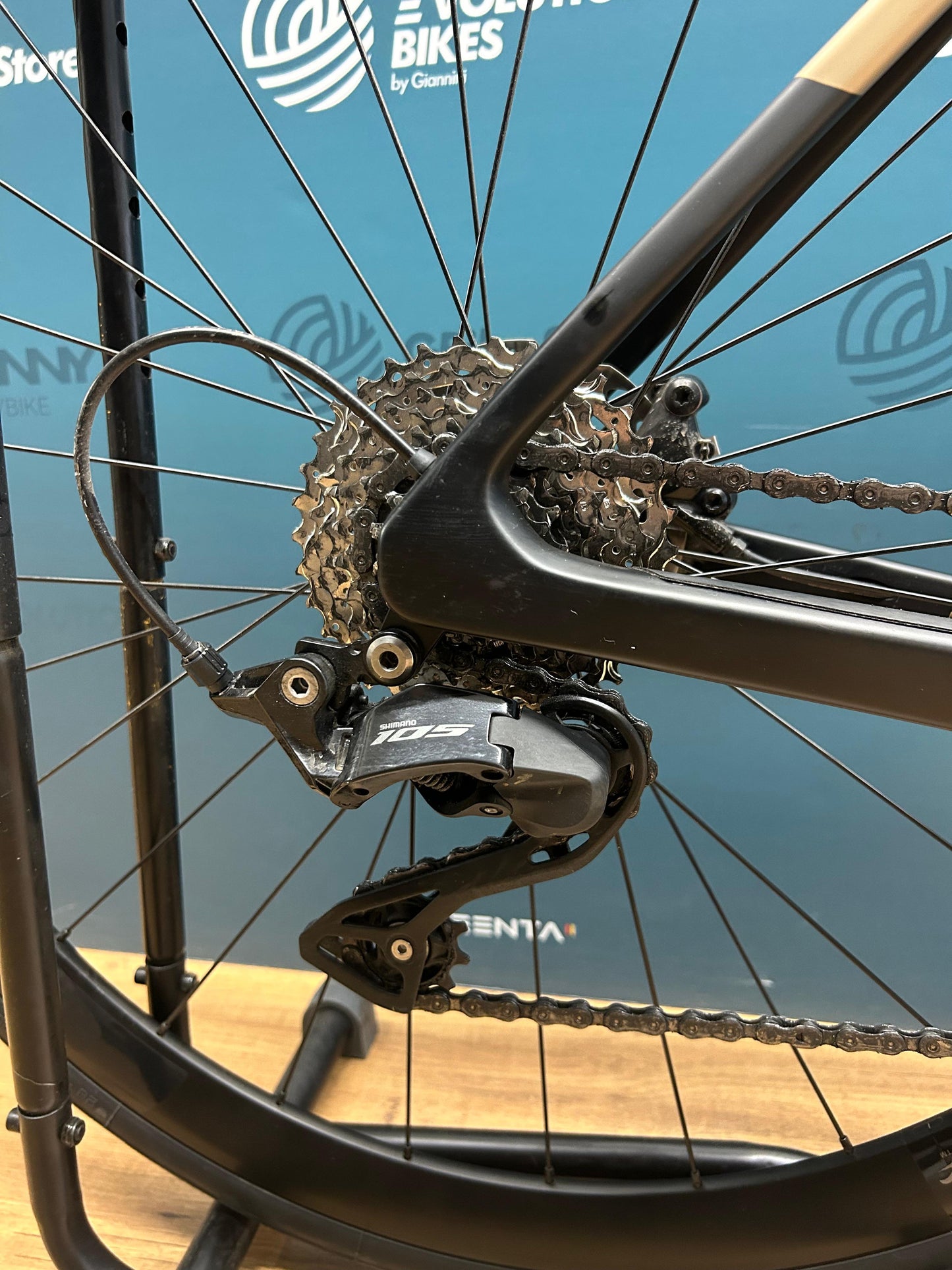 Megamo Raise  Taglia S - Usata