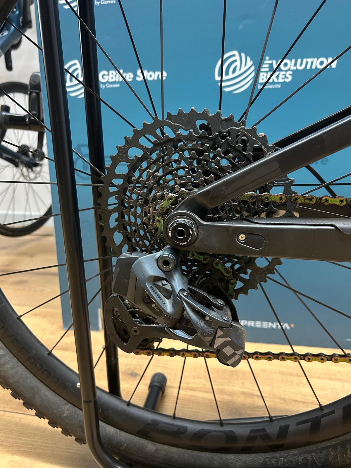 Trek Größen Sie obere Kraftstoffachsen M - Gebraucht