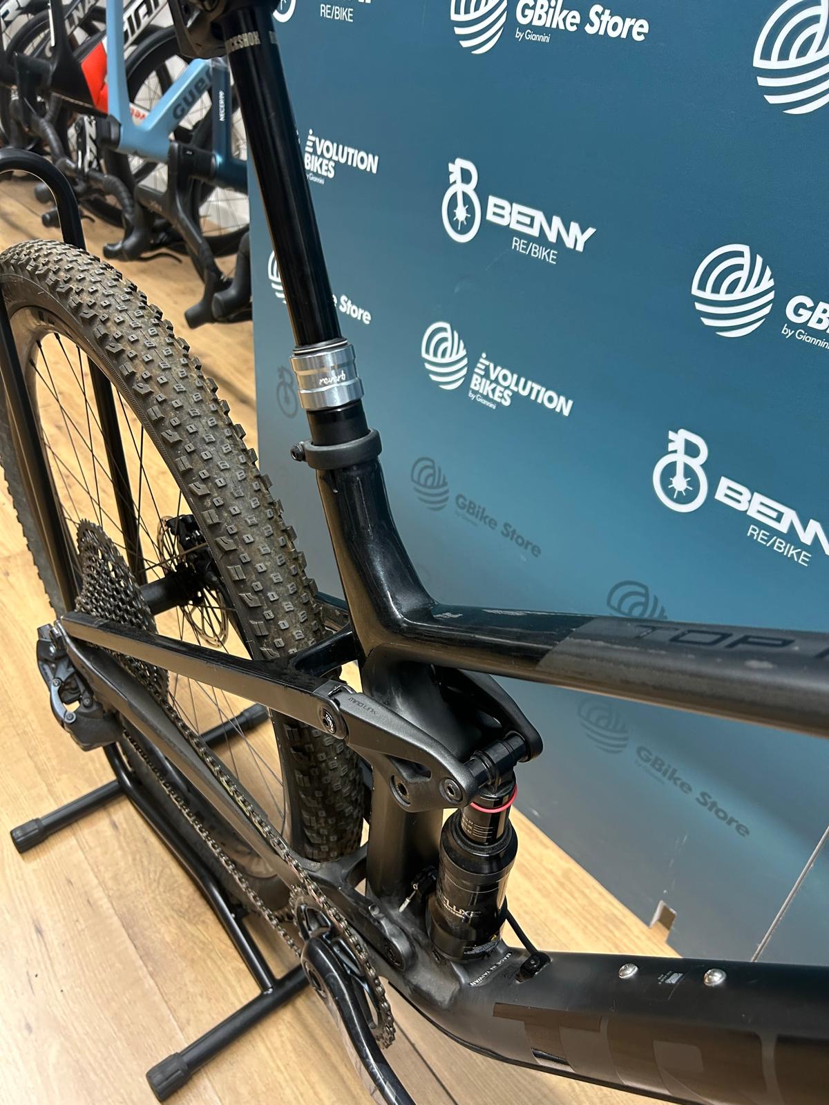 Trek Größen Sie obere Kraftstoffachsen M - Gebraucht