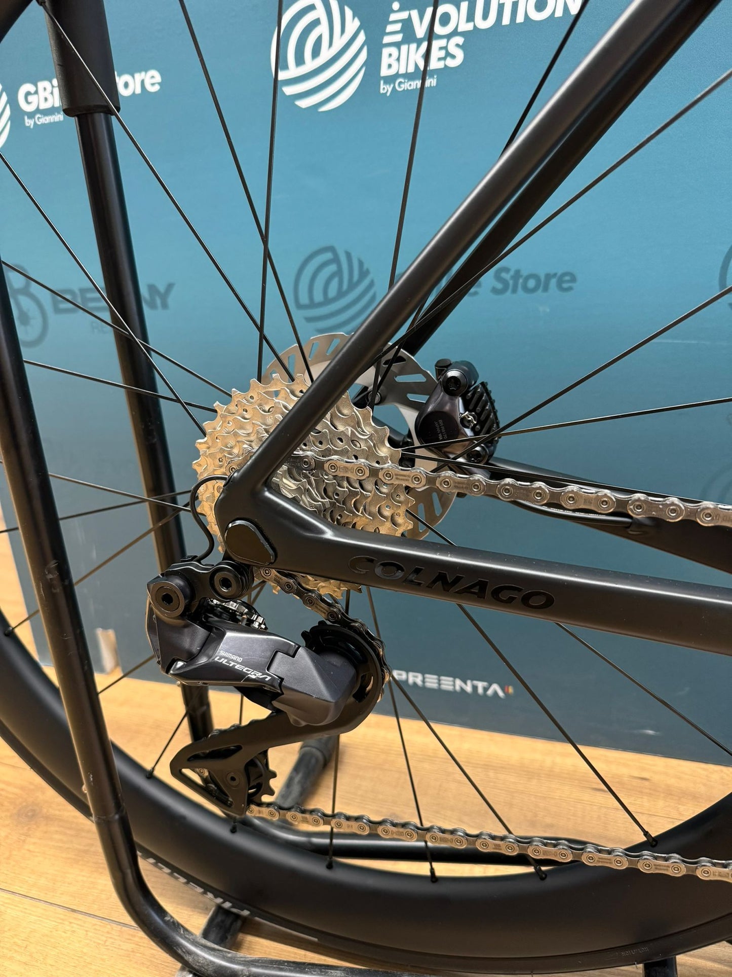 Colnago C68 Road Disc Ultegra Di2 12V Taille 45,5 - Utilisé