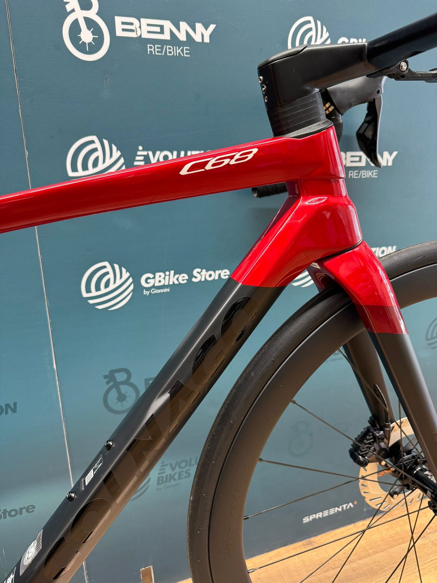 Colnago C68 Road Disc Ultegra Di2 12V Taille 45,5 - Utilisé