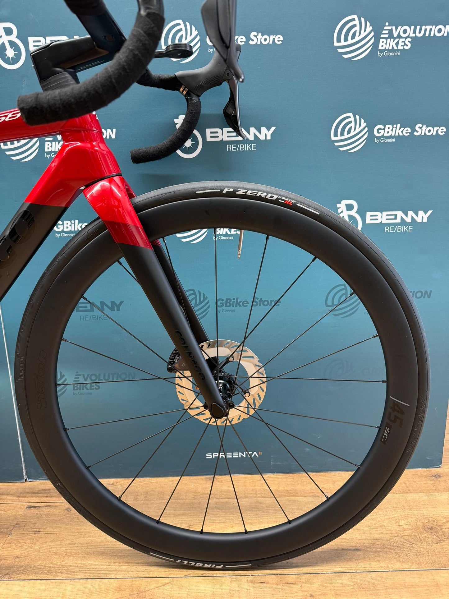 Colnago C68 Road Disc Ultegra Di2 12V Taille 45,5 - Utilisé