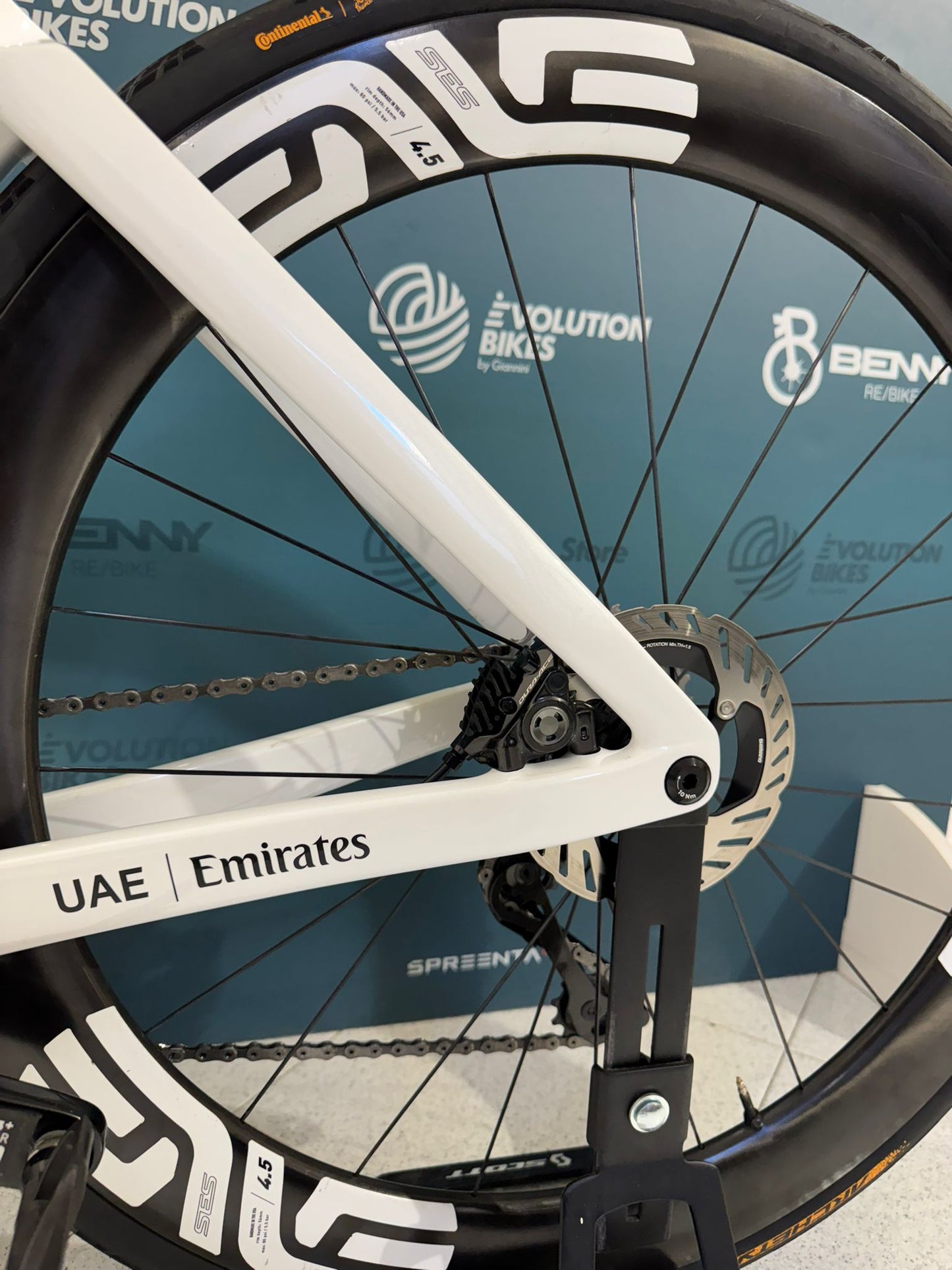 Colnago Y1Rs Dura Ace Di2 Enve SES 4,5 Rozmiar XS - Demo