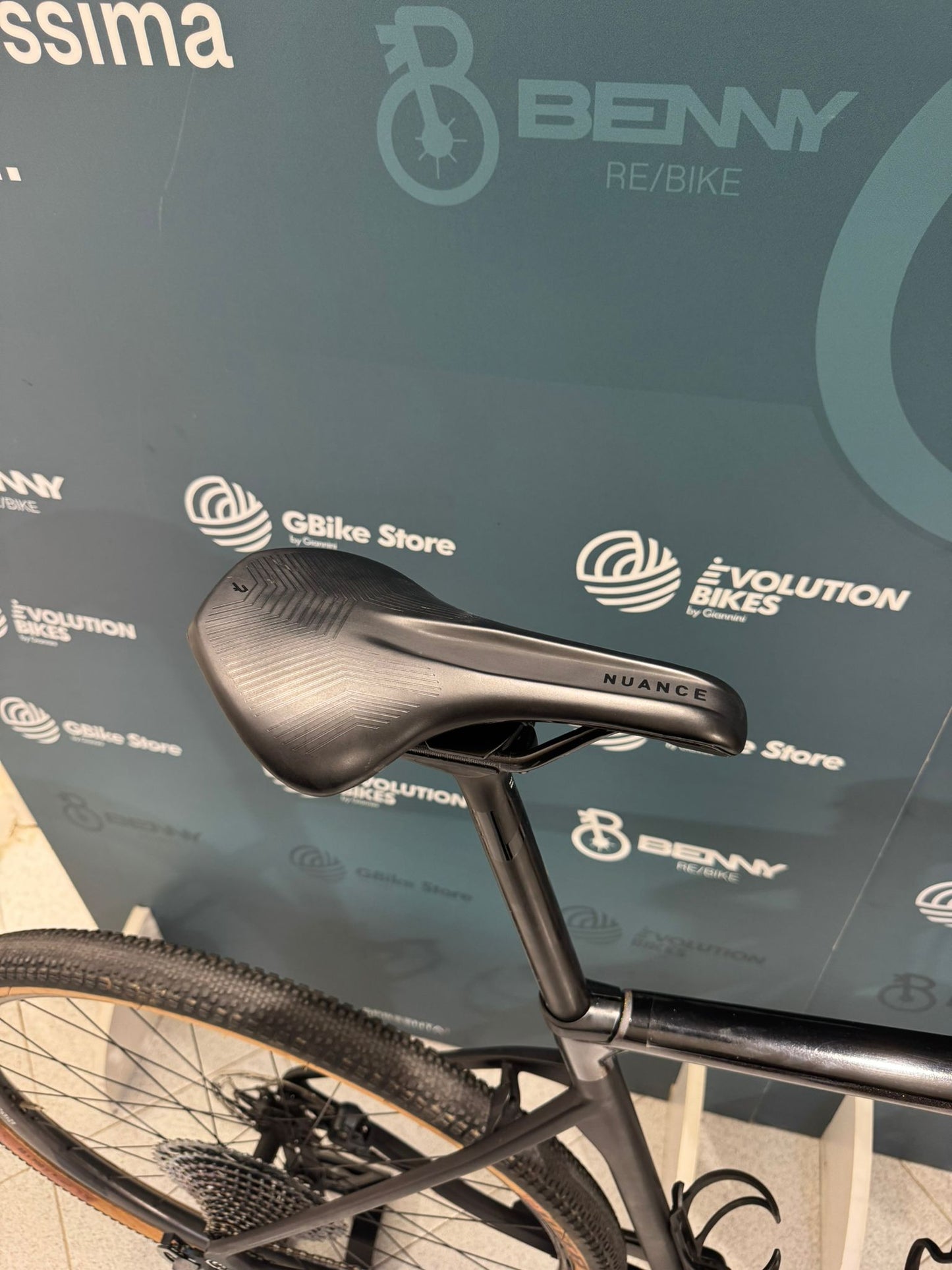 Tamaño de grava Cube Nuroad XL - Usado