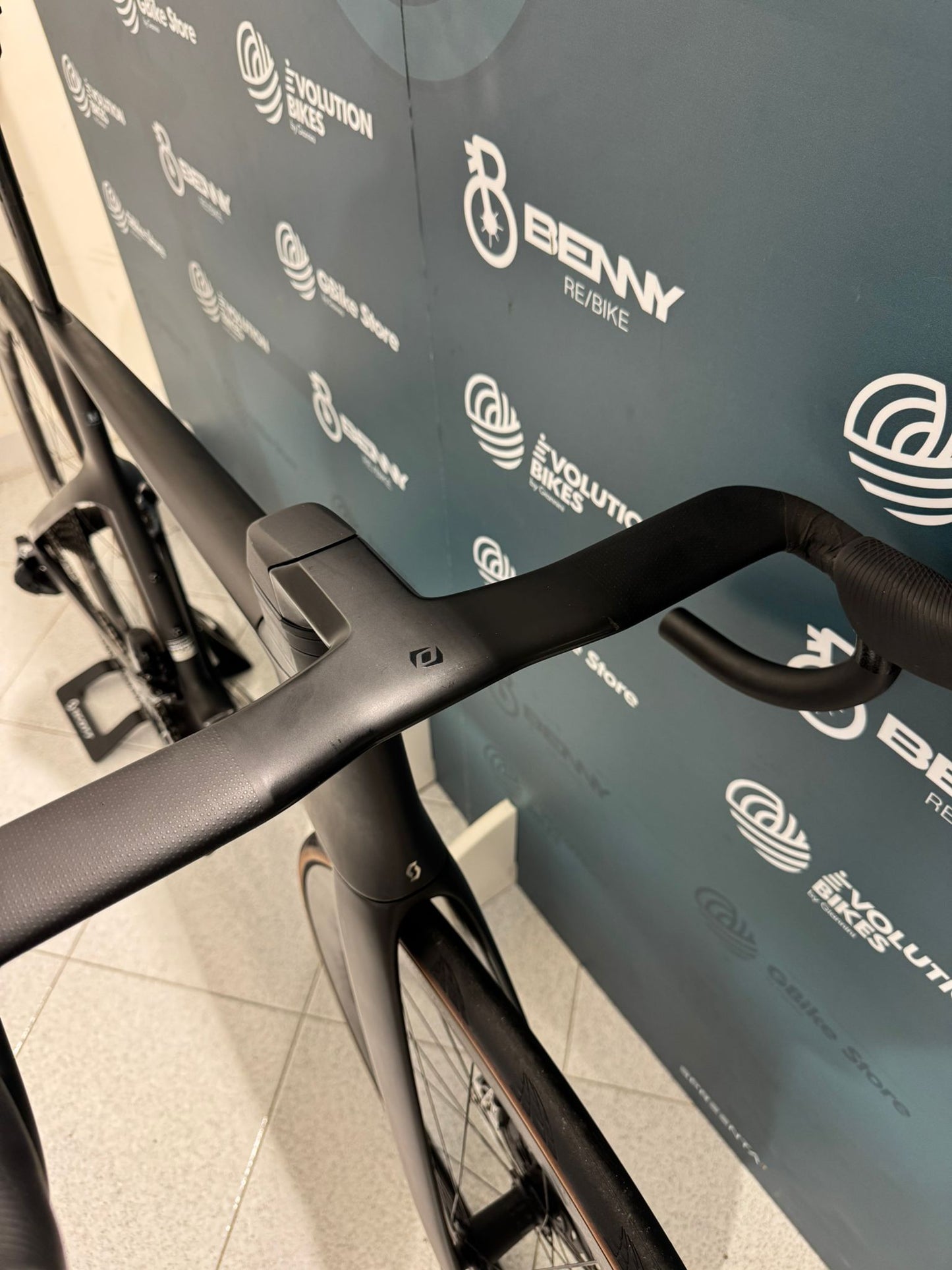 Scott Lámina RC Ultimate AXS Tamaño M - Usado