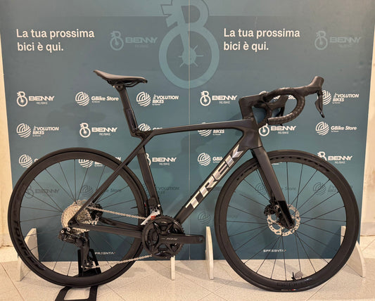 Trek Madone SL 6 Jan 8 2025 Size ML - Demo