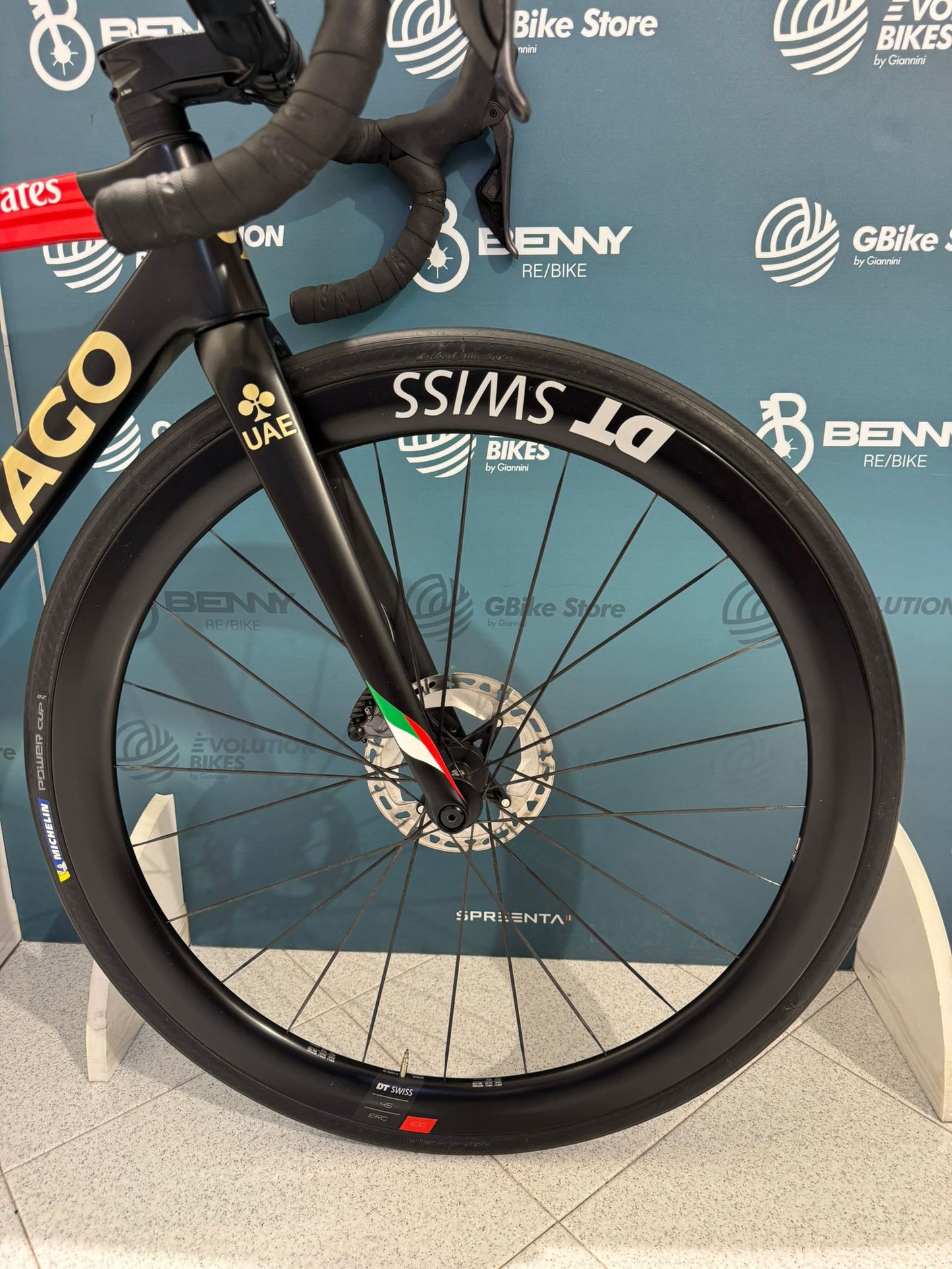 Colnago V3RS ZEA Emirates Team, rozmiar 45S – używany