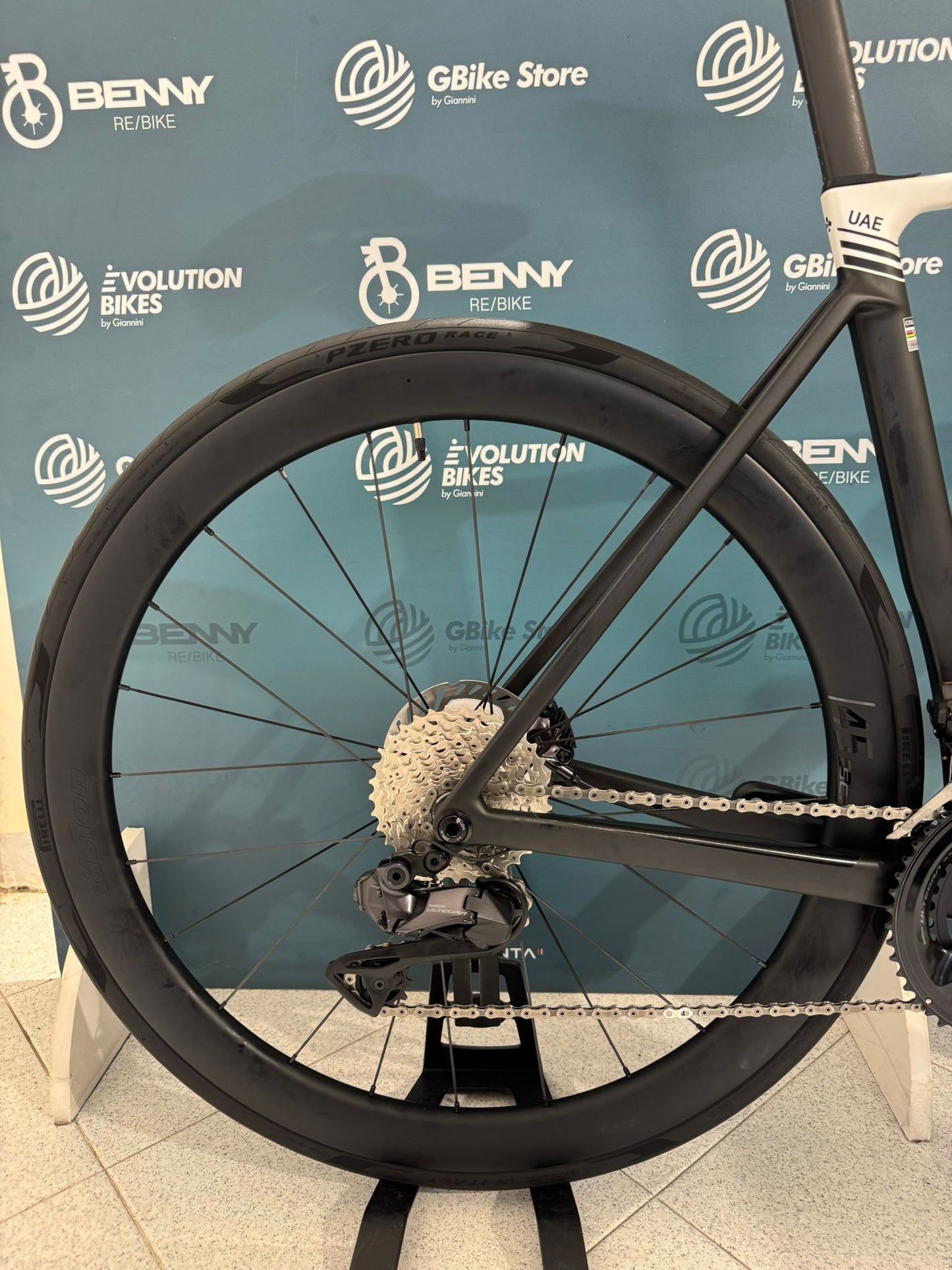 Colnago V5RS Ultegra Di2 R8170 SC45 Größe 510 – Demo