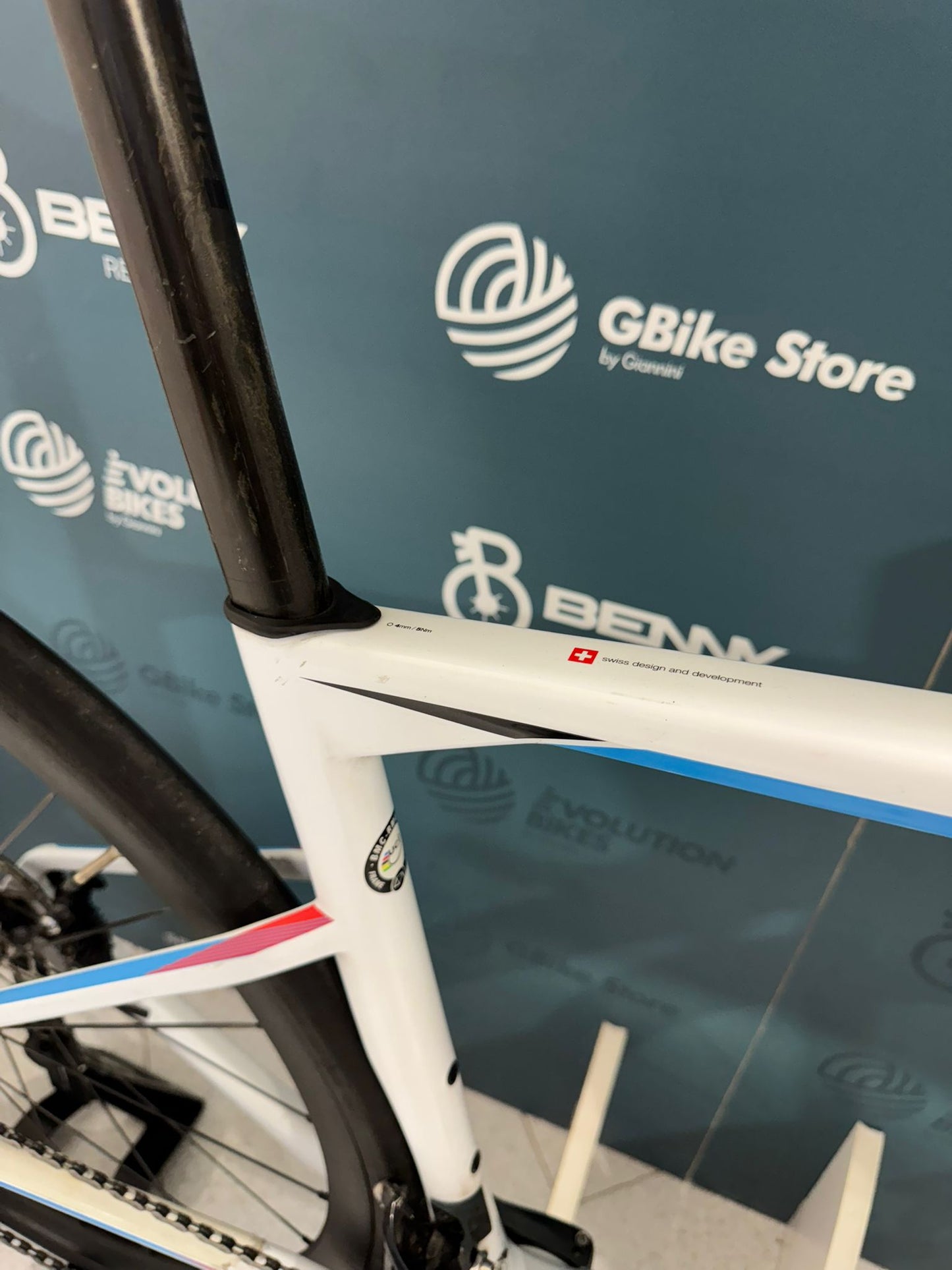 BMC Roadmachine 01 Disco Tamaño 51 - Usado