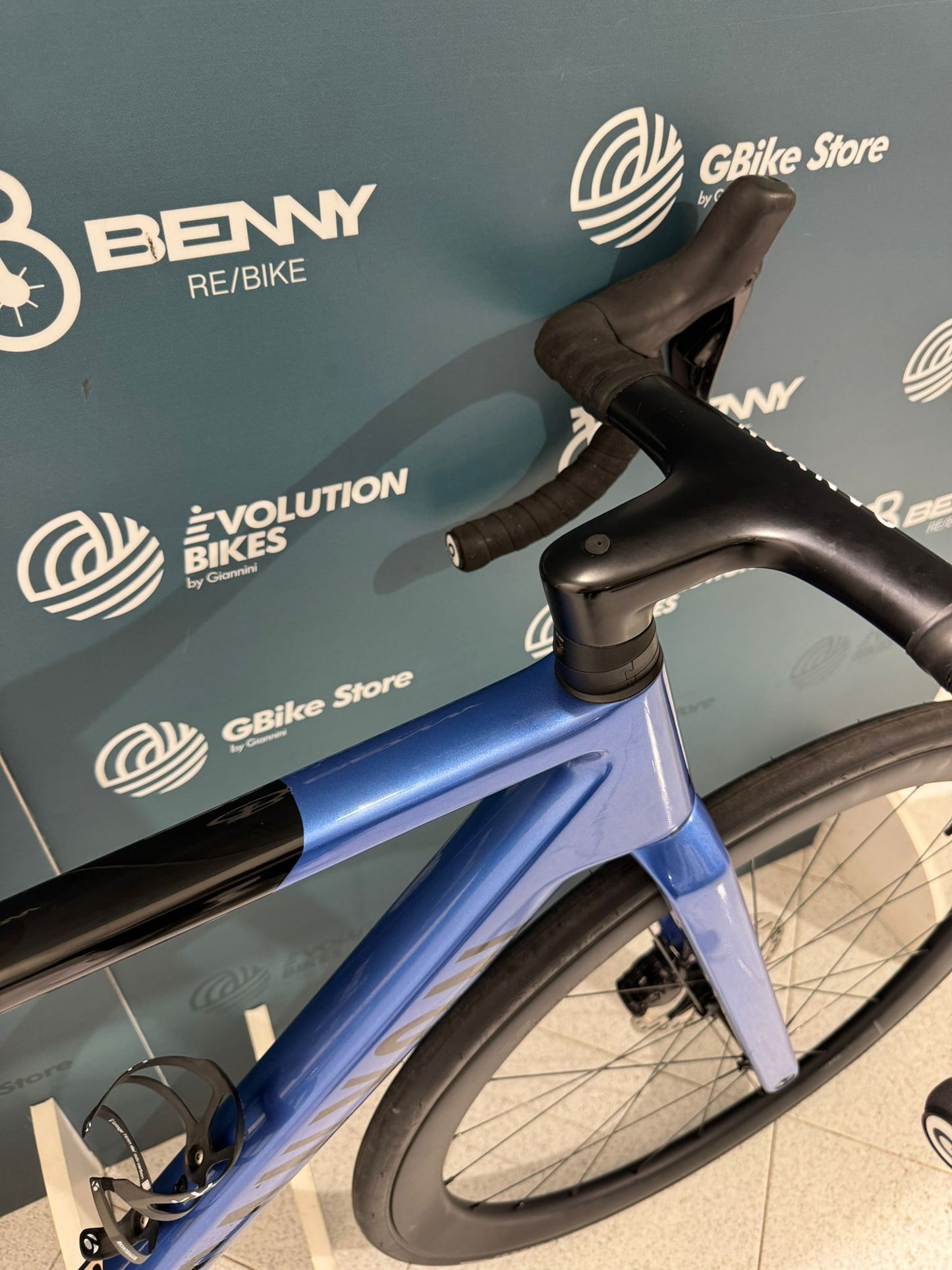 Canyon Ultimate CF SL 8 Aero Size S - Used