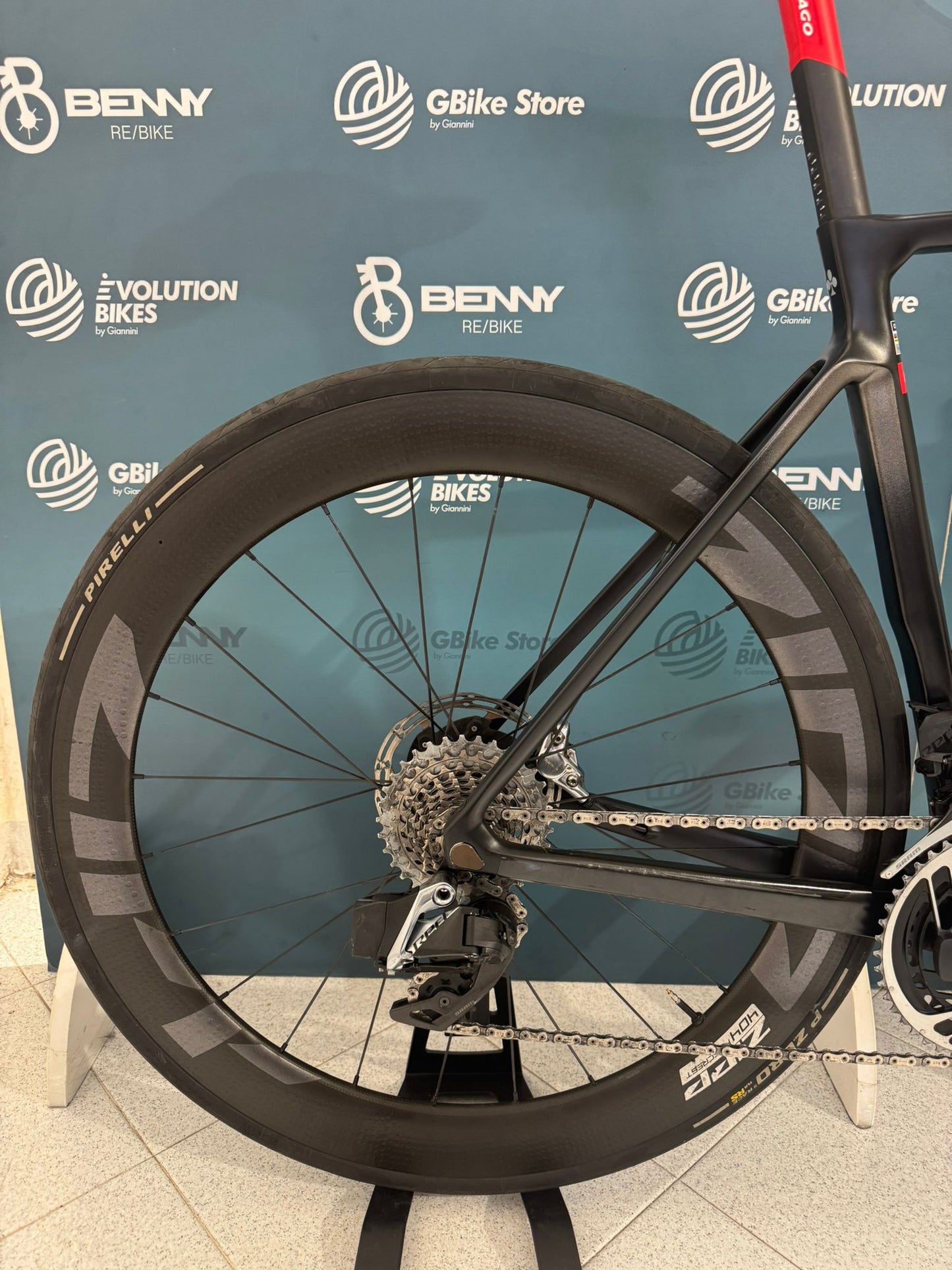 Colnago V4Rs AXS UAE Emirates Size 510 - Used