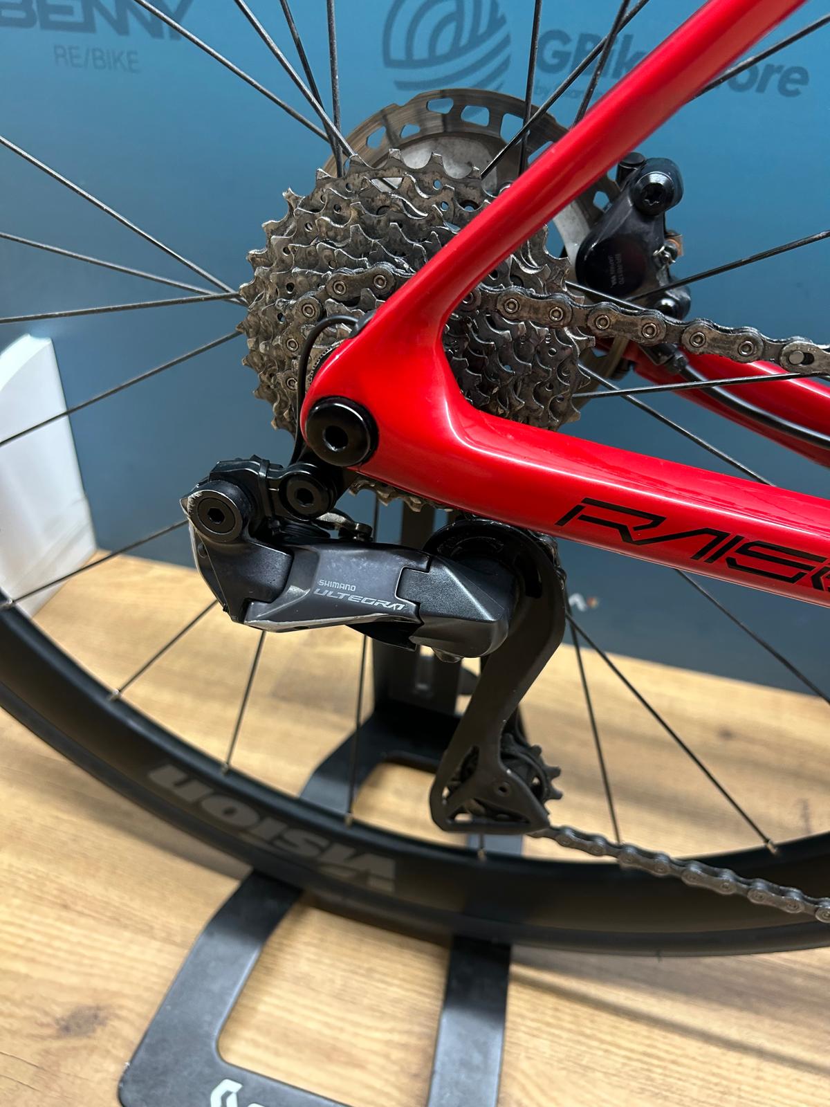 Megamo Raise 05 Size S - Used