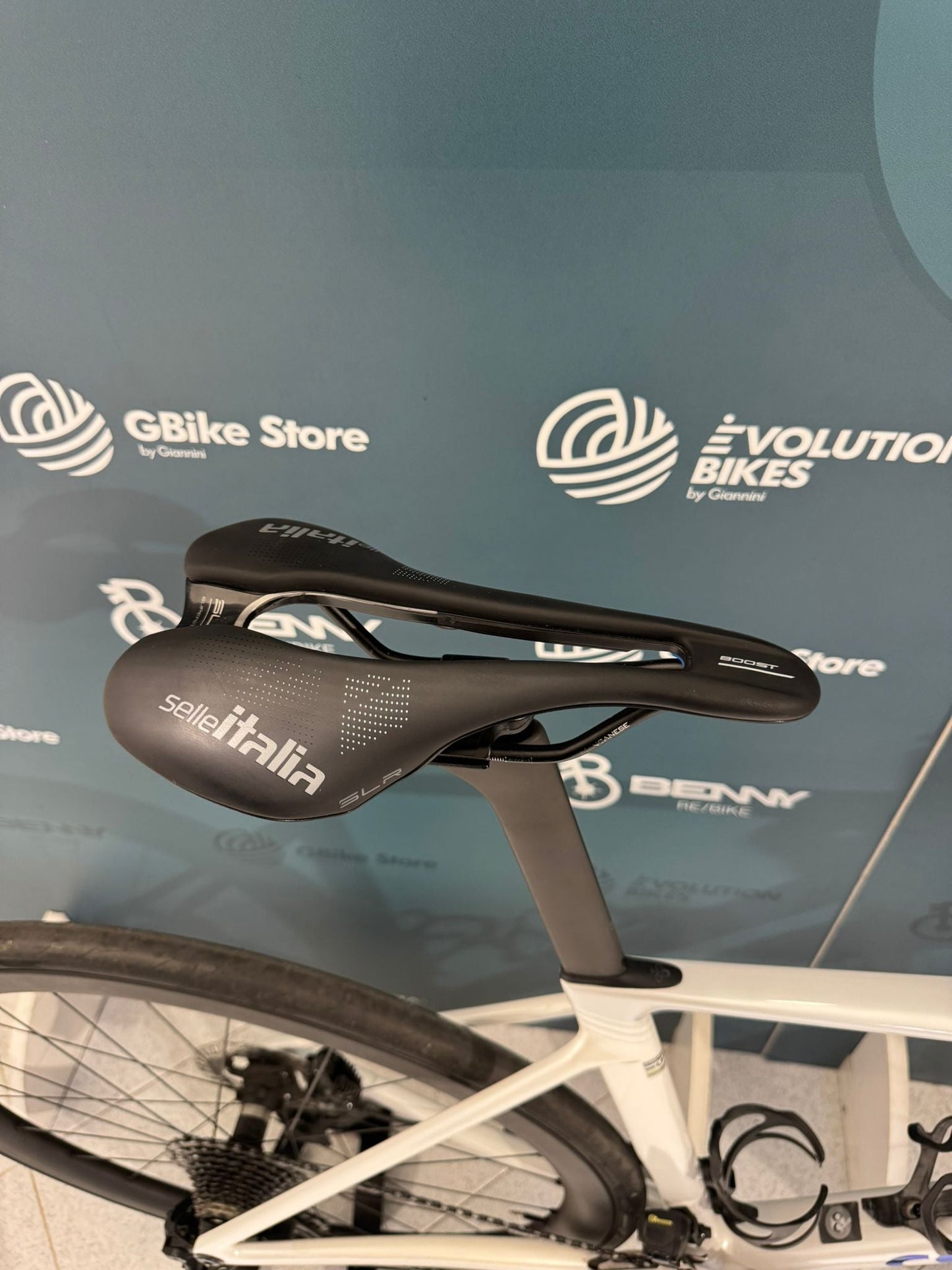 Colnago V5Rs Disc Dura-Ace R9270 Di2 12v Größe 485 - Demo