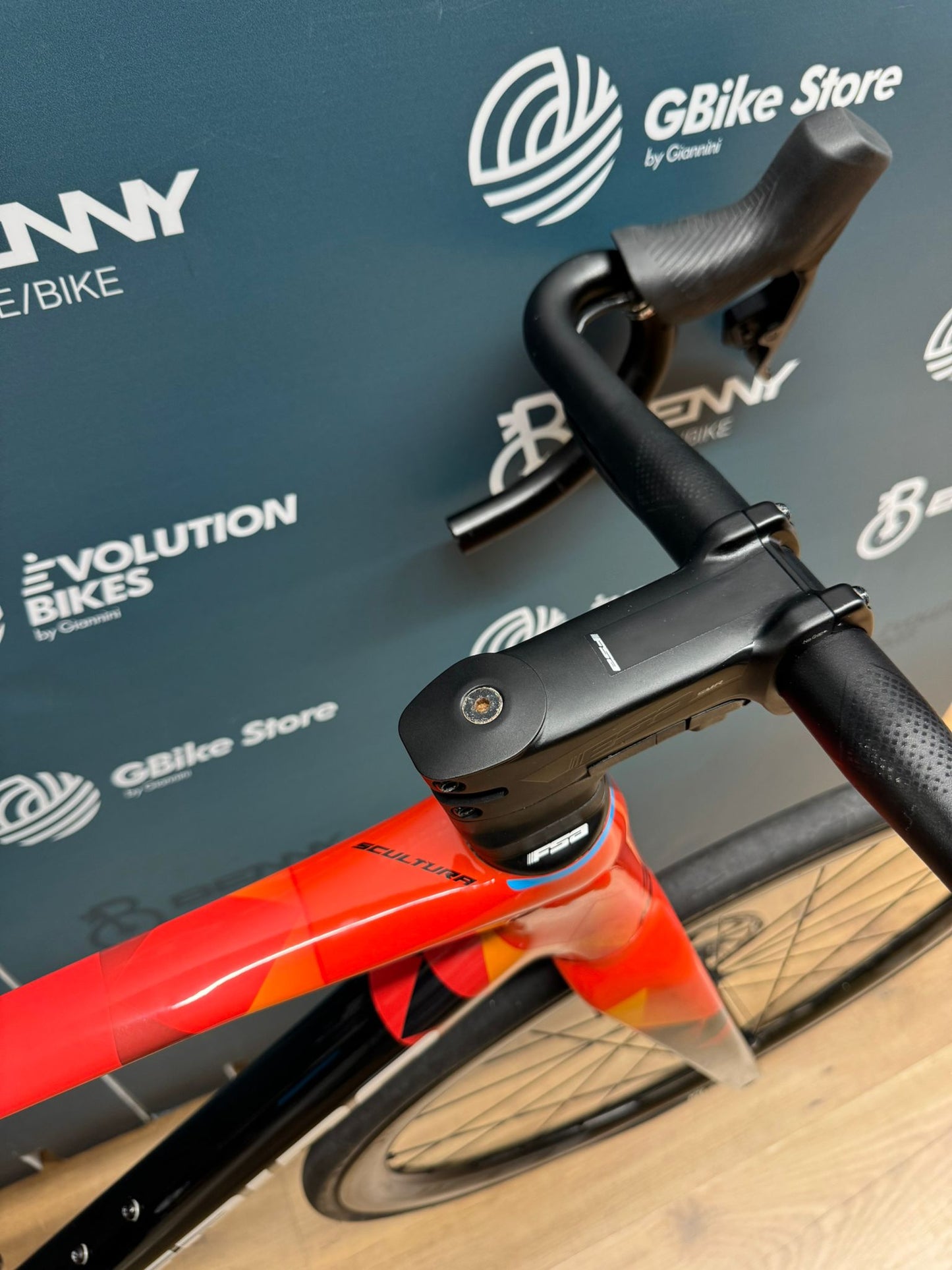 Merida Sculpture Bahreïn Taille Victorieuse S - Utilisé