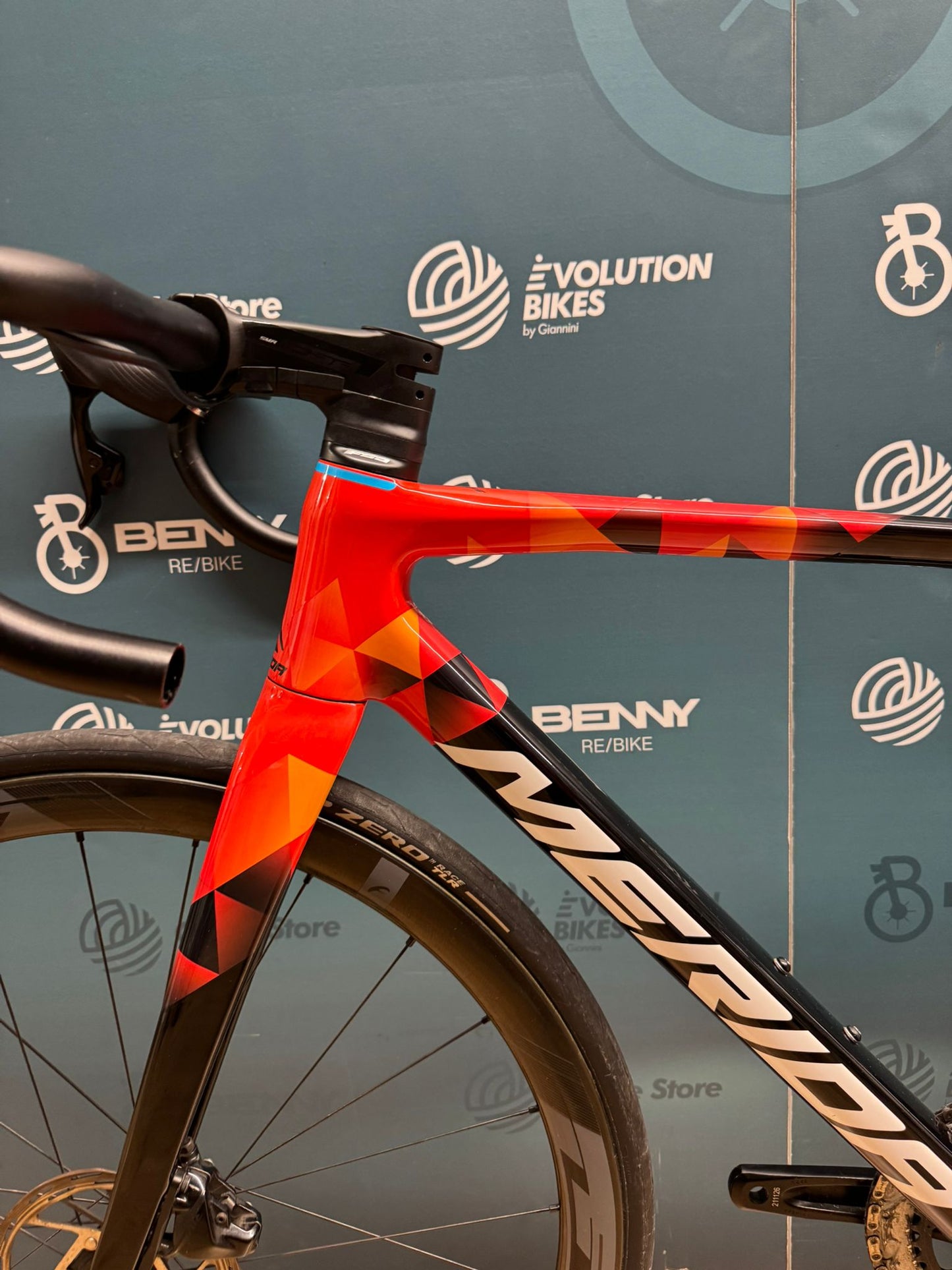 Merida Sculpture Bahreïn Taille Victorieuse S - Utilisé