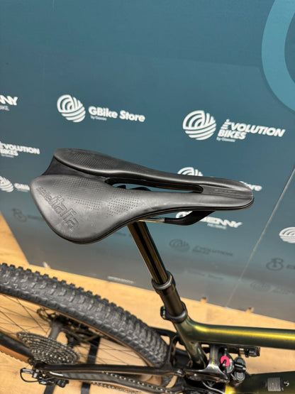 Anthem Gigante Pro 1 Tamaño L - Usado