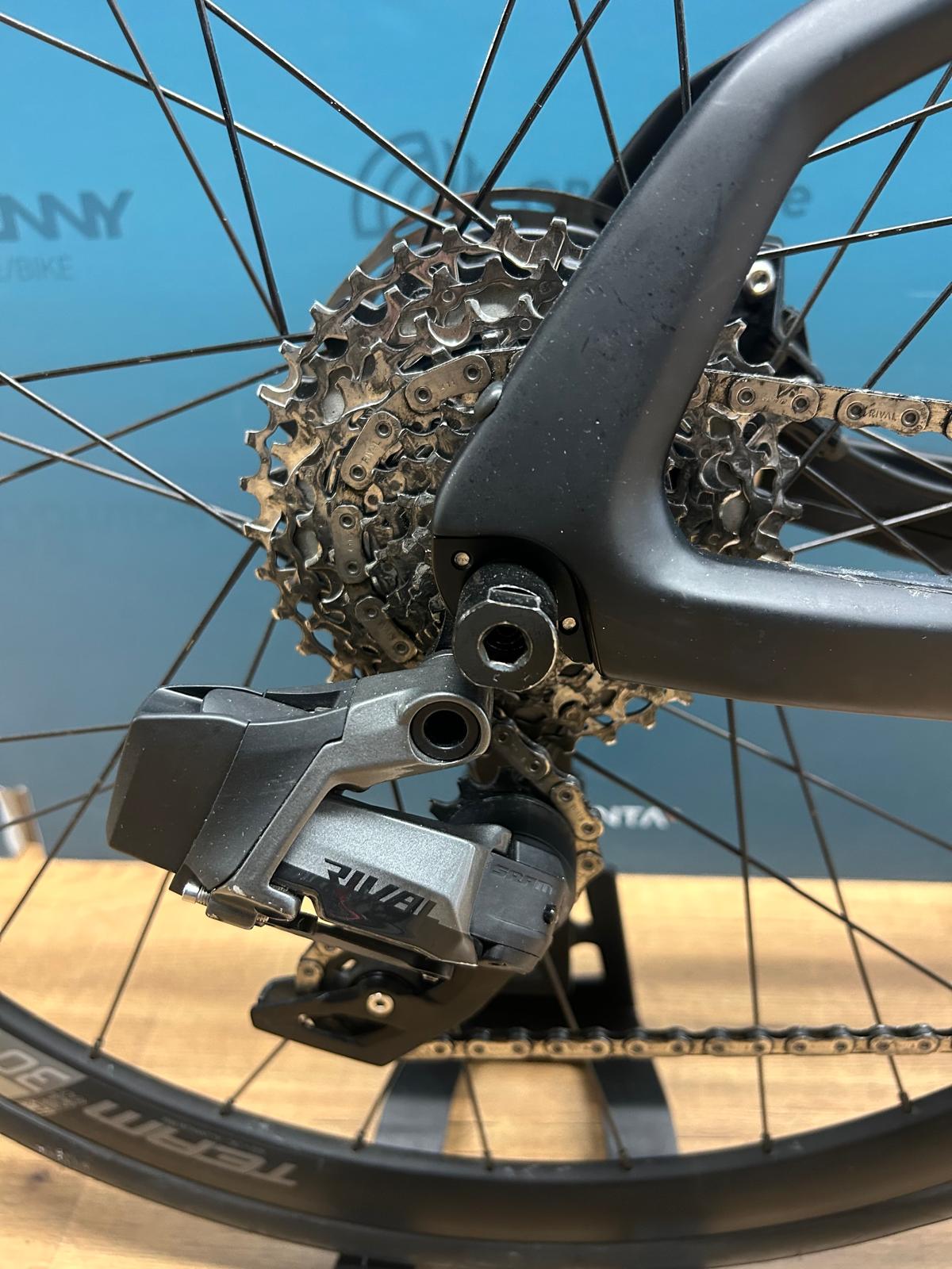 Droga F-Moser — rozmiar osi rywala S - Używany