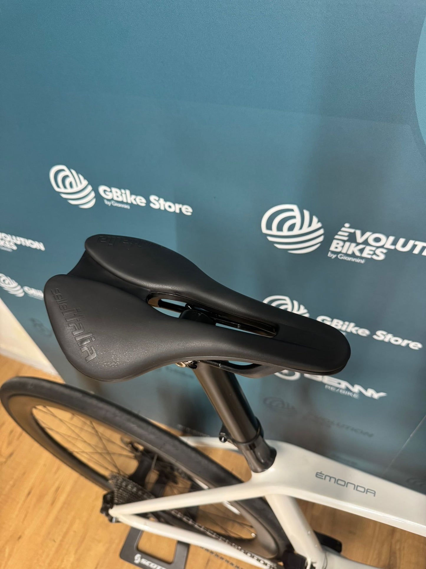 Trek Émonda SLR Di2 Talla 56 - Usado