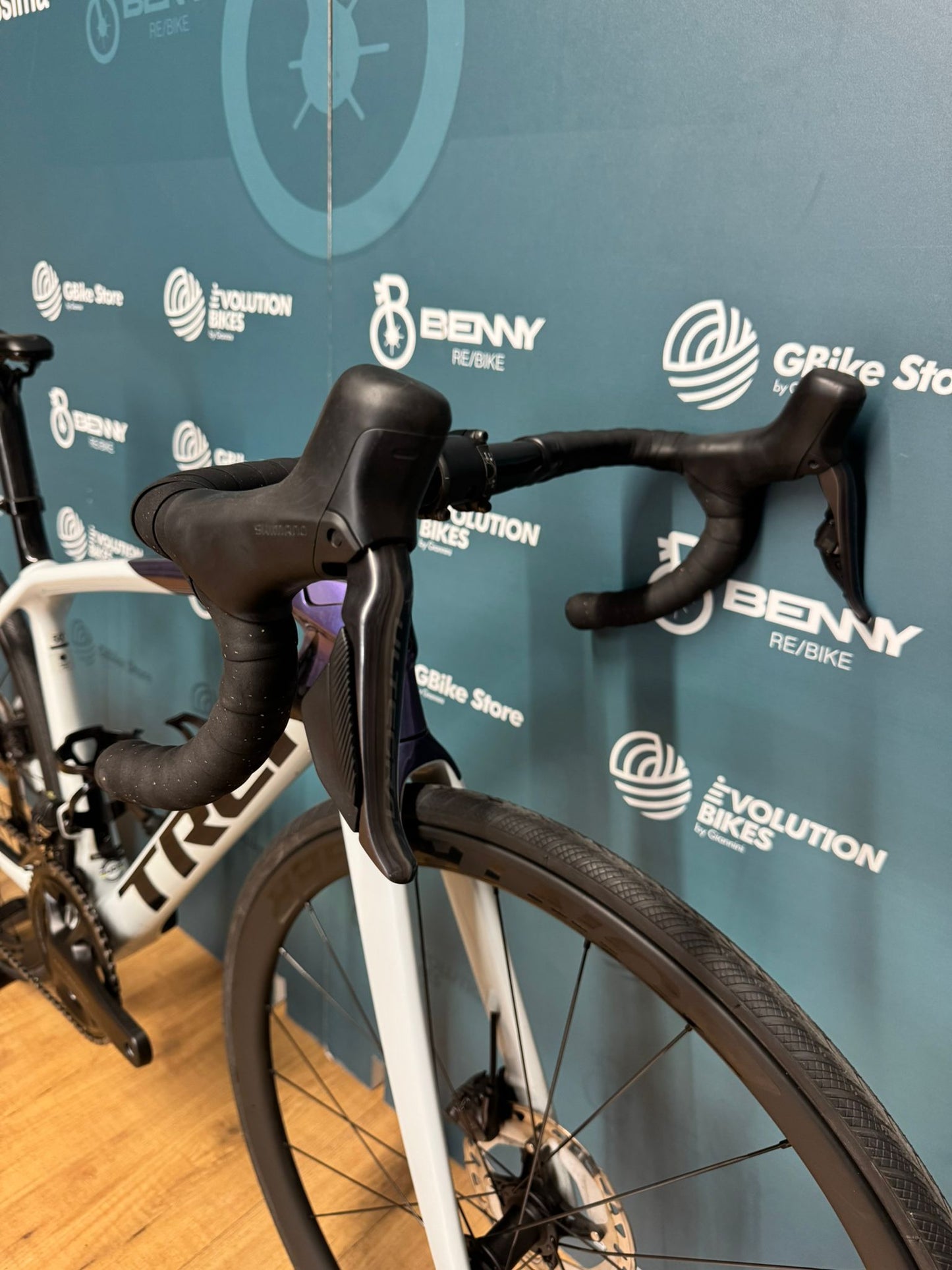 Trek Émonda SL 7 Ultegra Di2 12v Größe 50 - Gebraucht