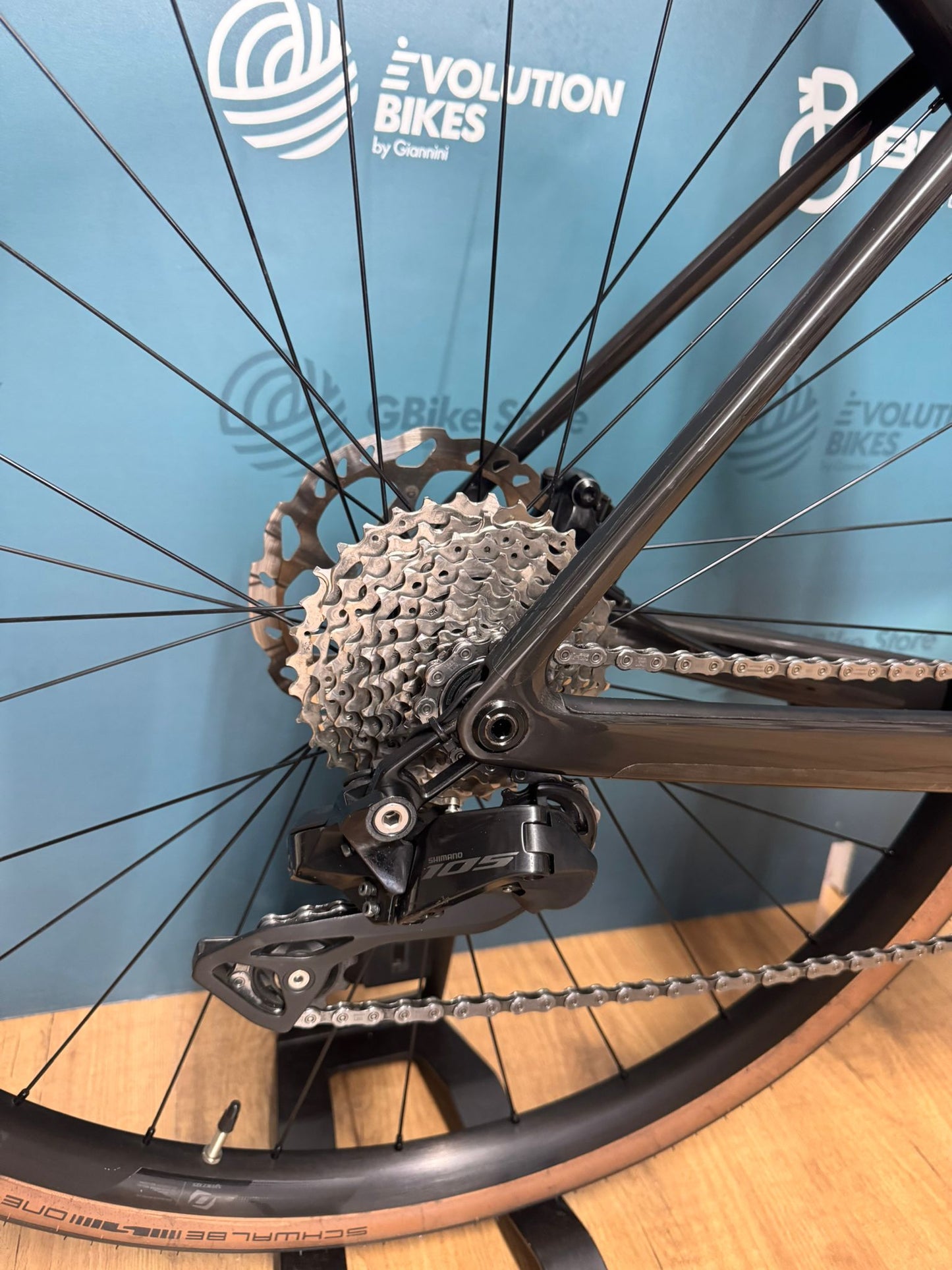 Scott Addict 20 105 Di2 12v Taille XL - Utilisé