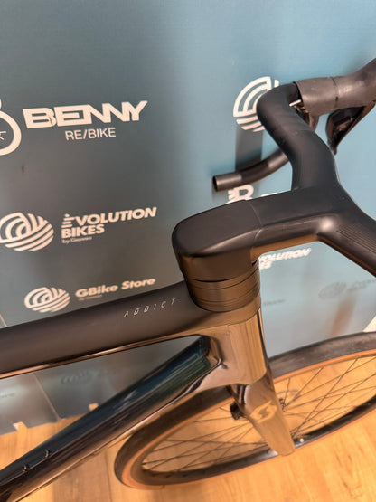 Scott Addict 20 105 Di2 12v Taille XL - Utilisé