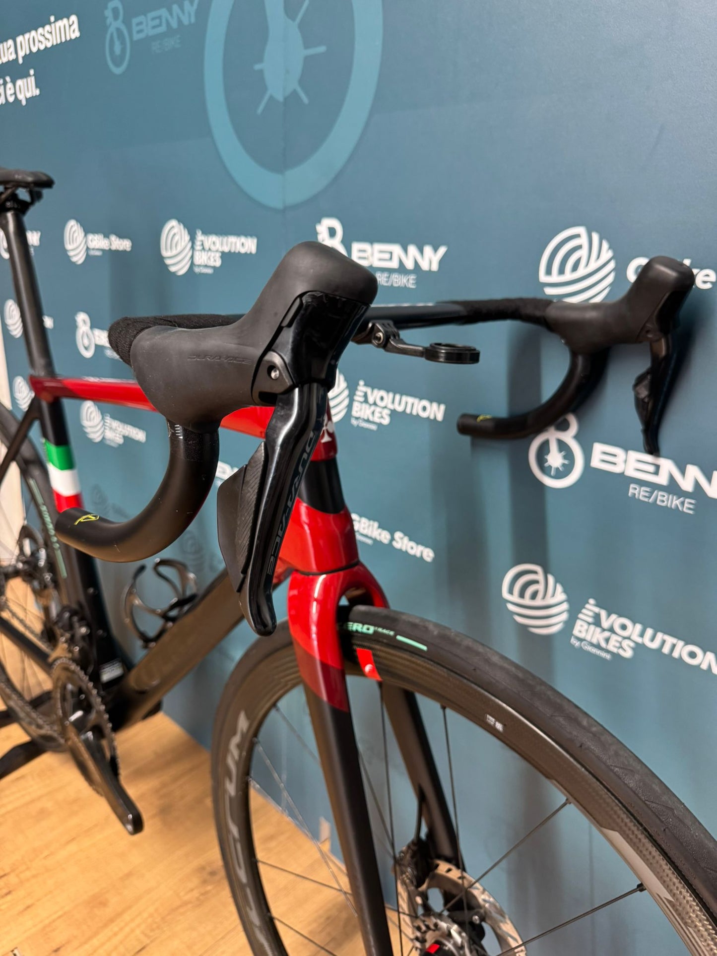 Colnago Tarcza szosowa C68 rozmiar 510 - używana