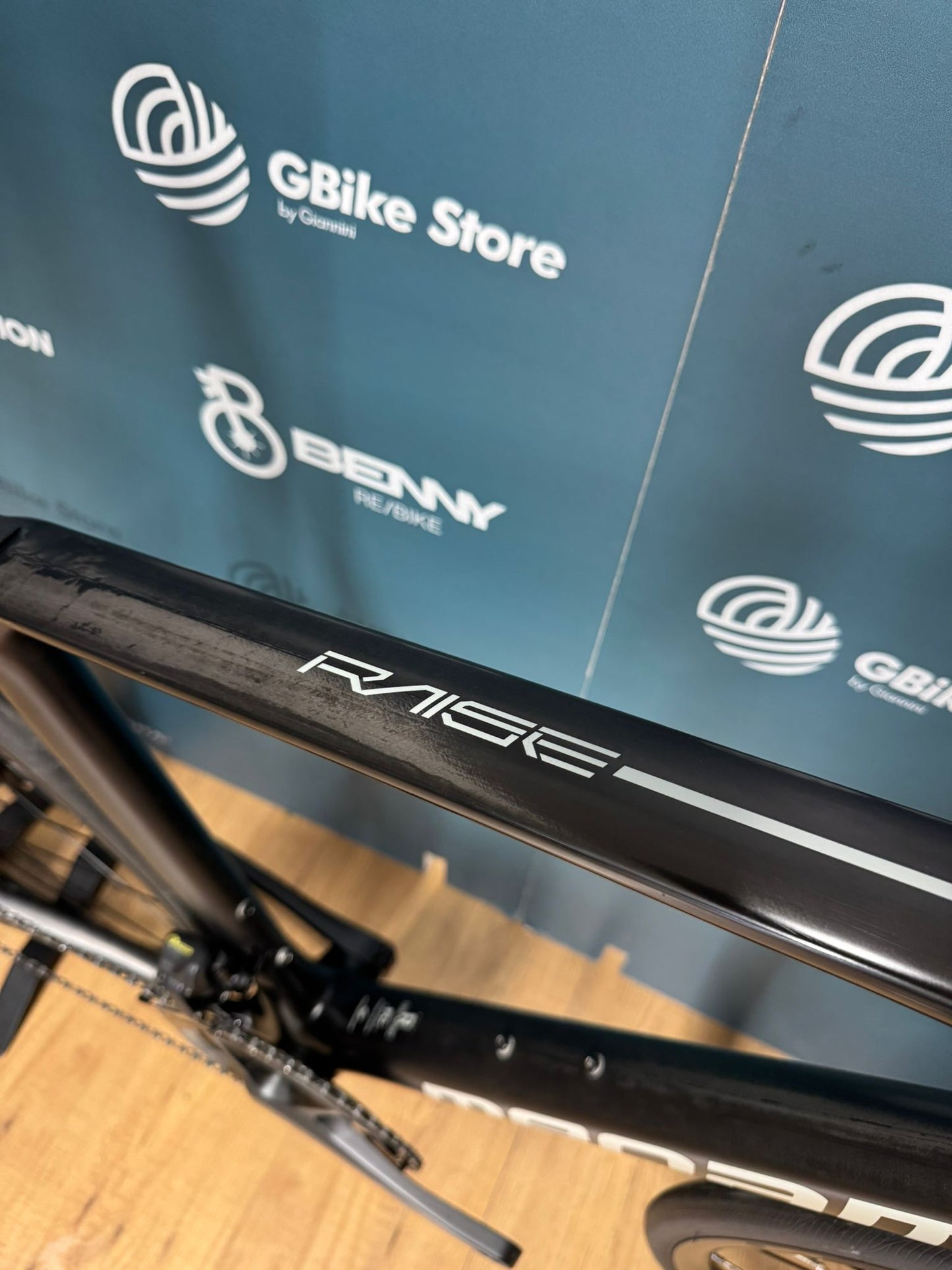Tamaño del disco Megamo Raise Ultegra Di2 12v M - Usado
