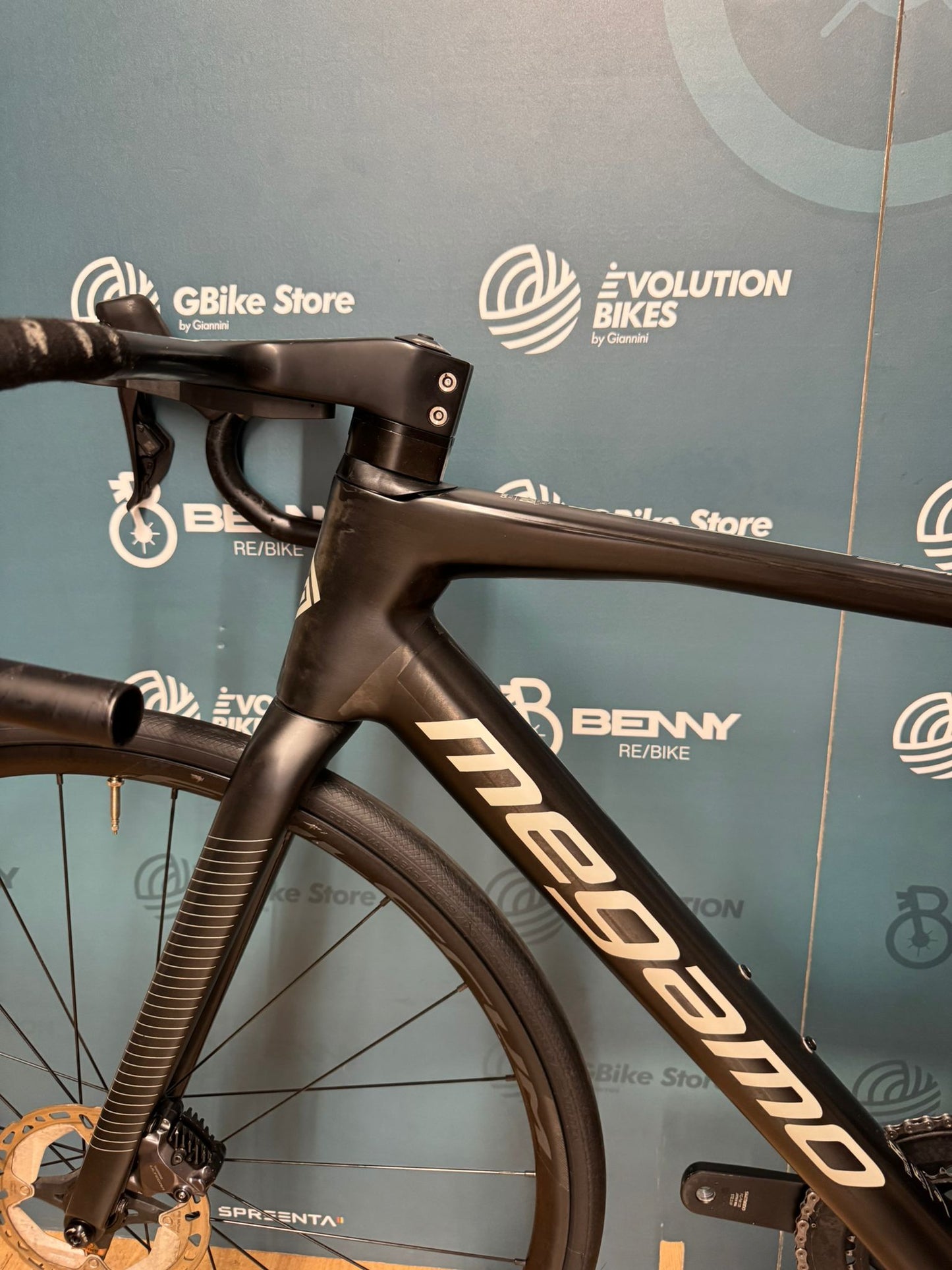 Tamaño del disco Megamo Raise Ultegra Di2 12v M - Usado