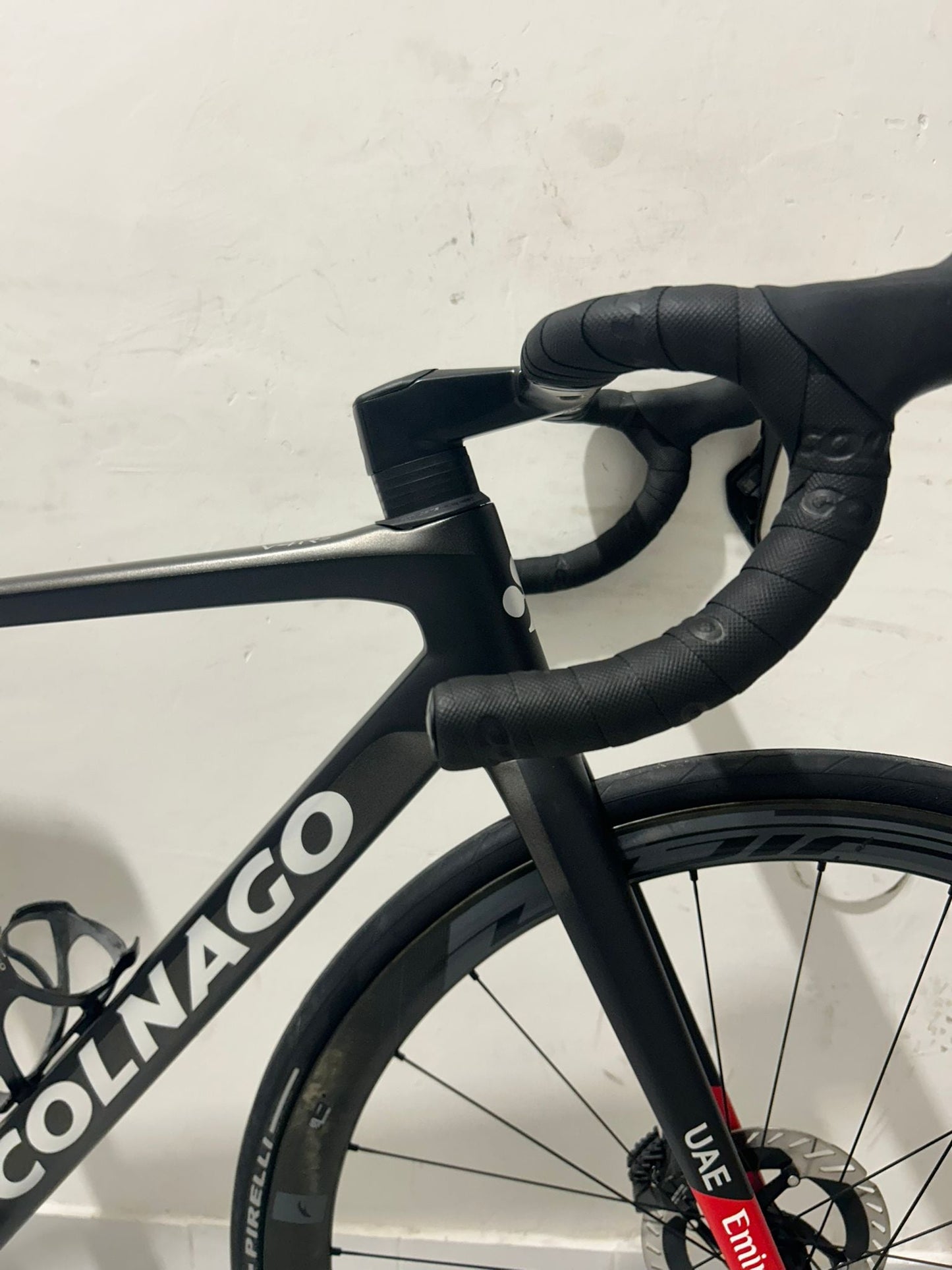 Colnago V4RS -Team VAE Emirates Größe 485 - Gebraucht