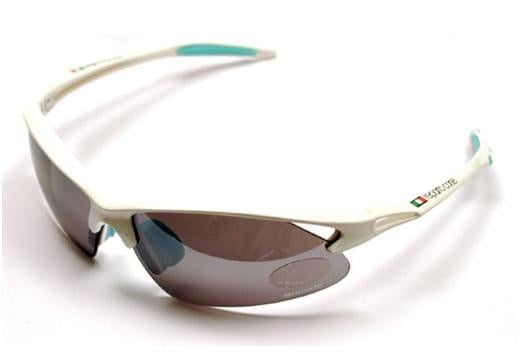 White glasses Aquila 2