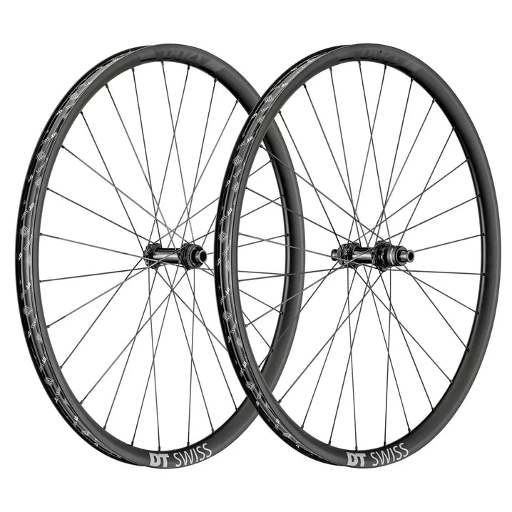 DT Swiss XRC 1200 Spline 29 "25 mm de rodas prontas para câmara