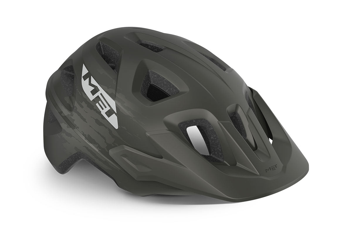 MTB se reunió con casco de eco