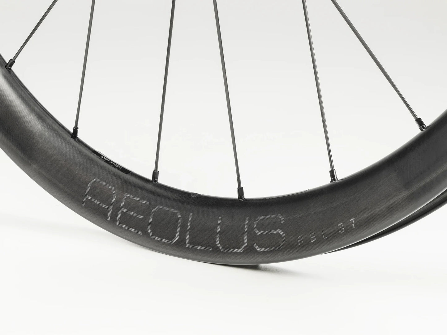 Bontrager Aeolus RSL 37 TLR schijf achterwiel